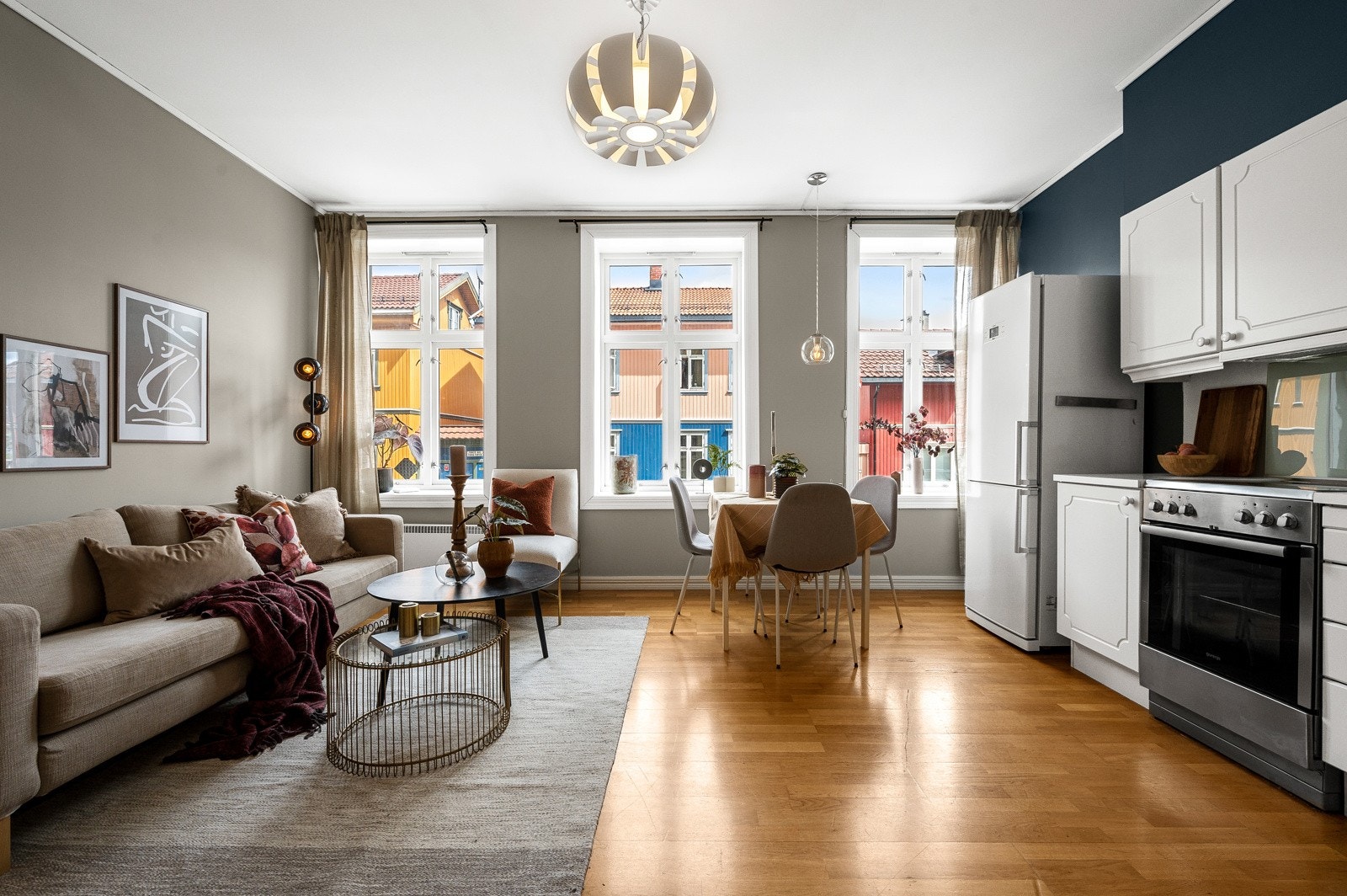 Leiligheten har en praktisk planløsning med god størrelse på alle rom. Galleribilde