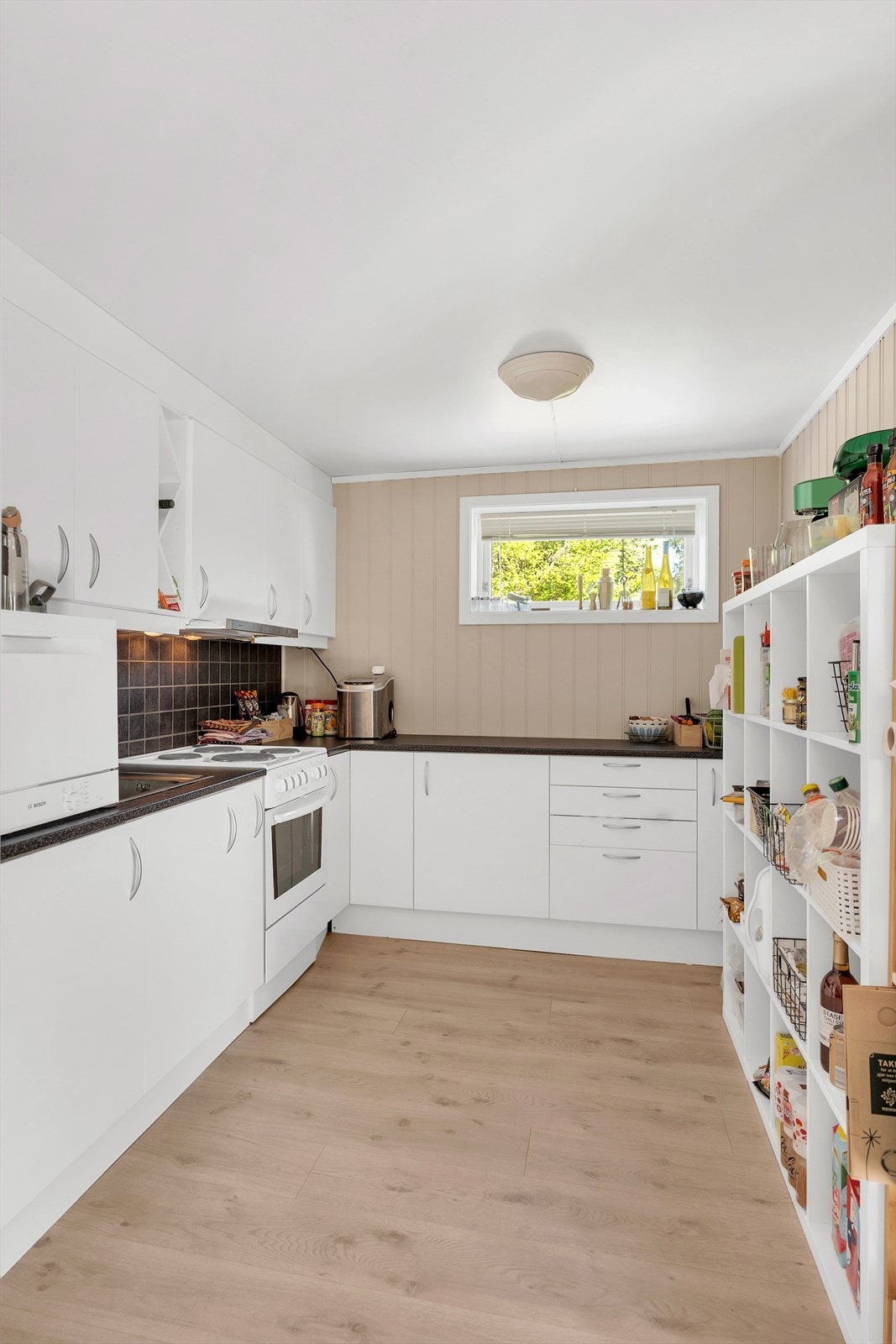 Kjøkken utleiedel. Galleribilde