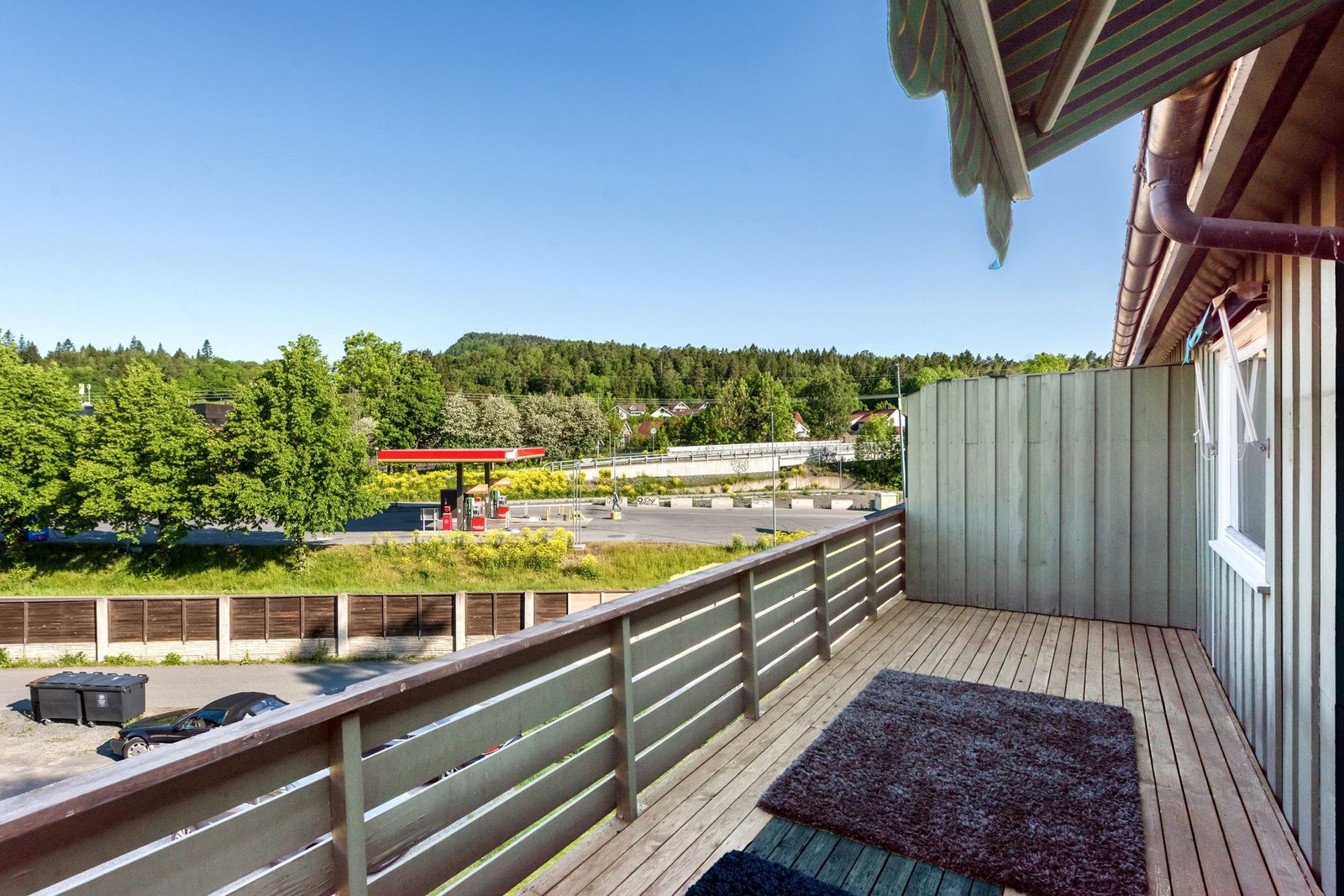 Balkong av god størrelse. Galleribilde