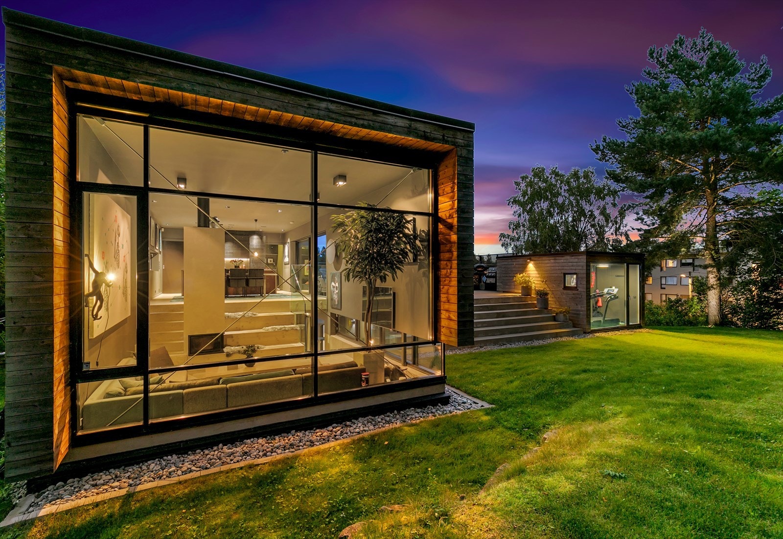 Villaen ble nominert til Bærum kommunes arkitekturpris i 2017. Tegnet av arkitekt Tim Resen fra Puls Arkitekter Galleribilde