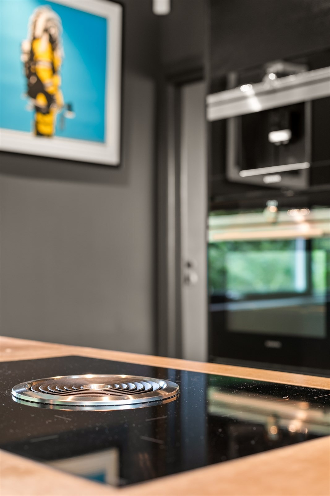 Integrert i platetopp Galleribilde