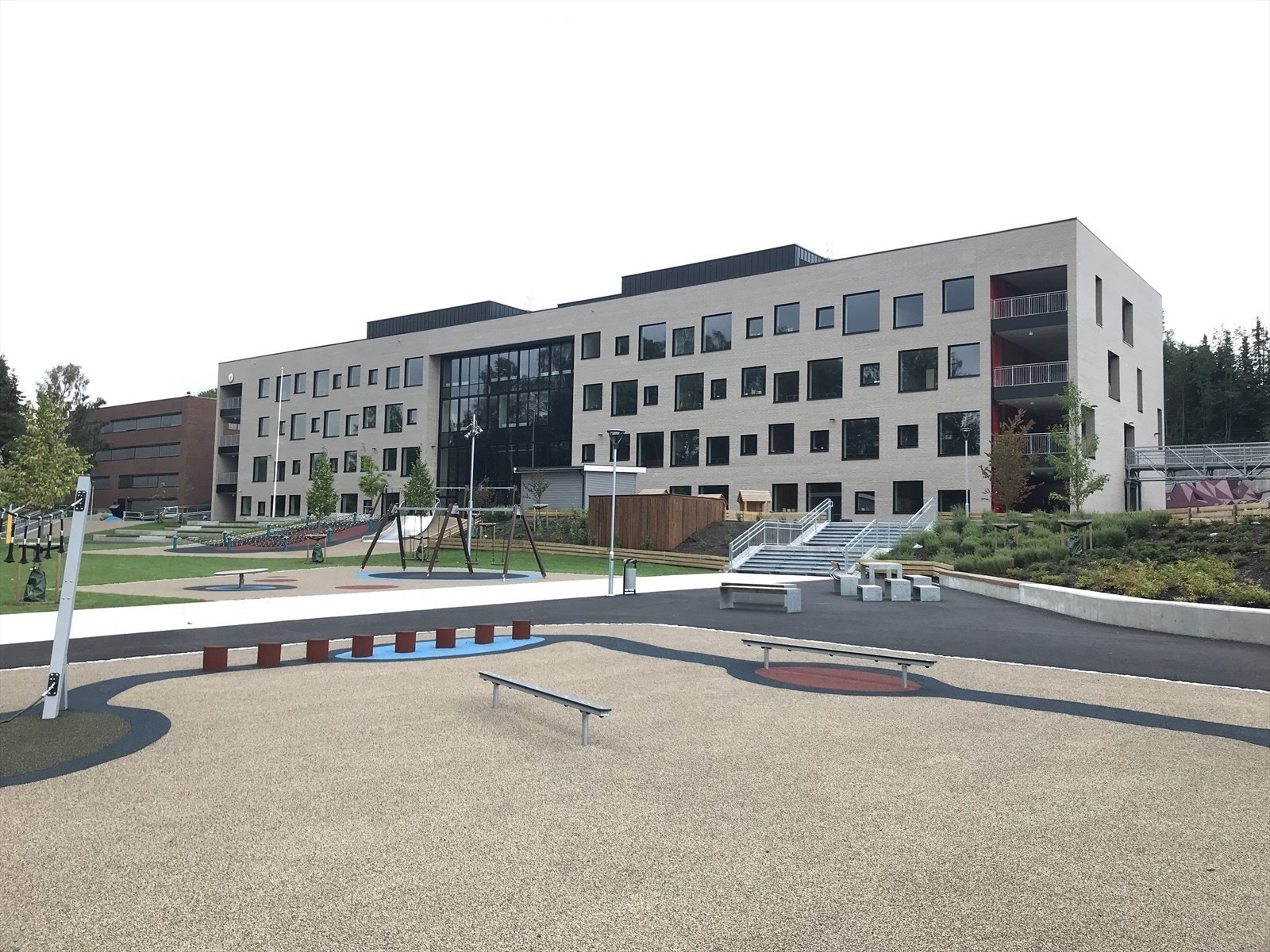 Bekkestua barneskole.jpg Galleribilde