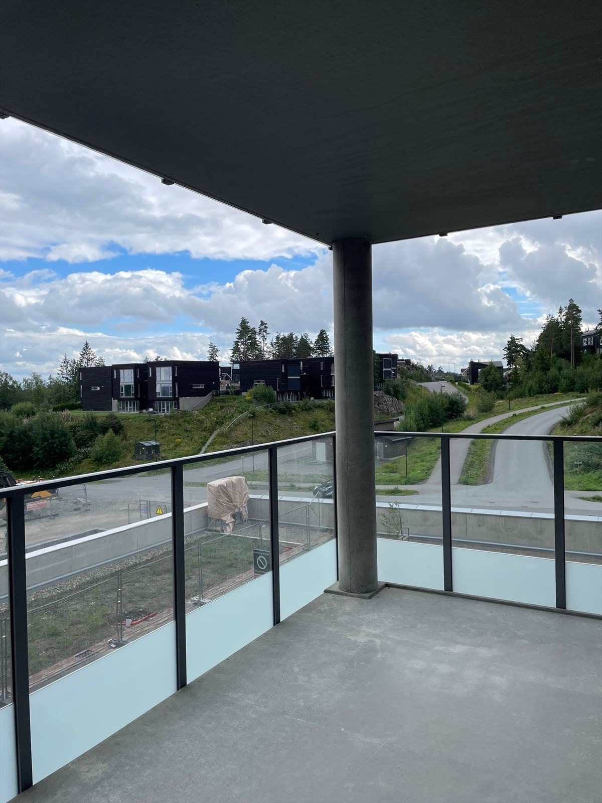 fra balkong 2.jpg Galleribilde