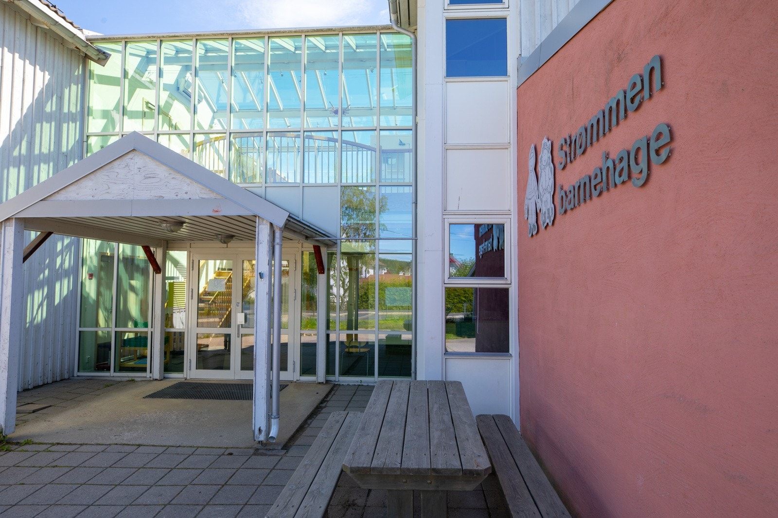 Strømmen barnehage ligger under 10 minutters gange fra leiligheten. Galleribilde