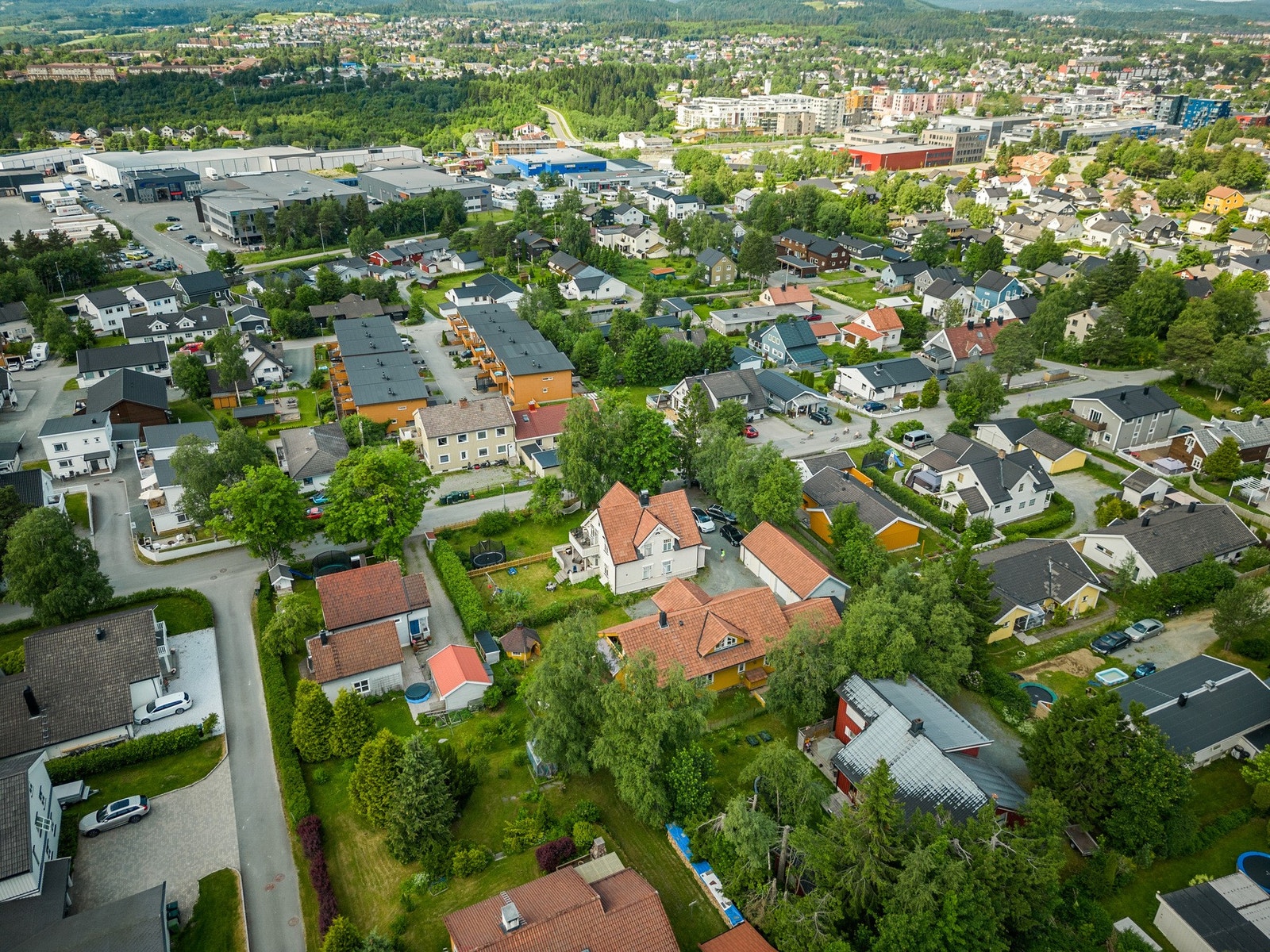 Kort vei til Heimdal sentrum. Galleribilde