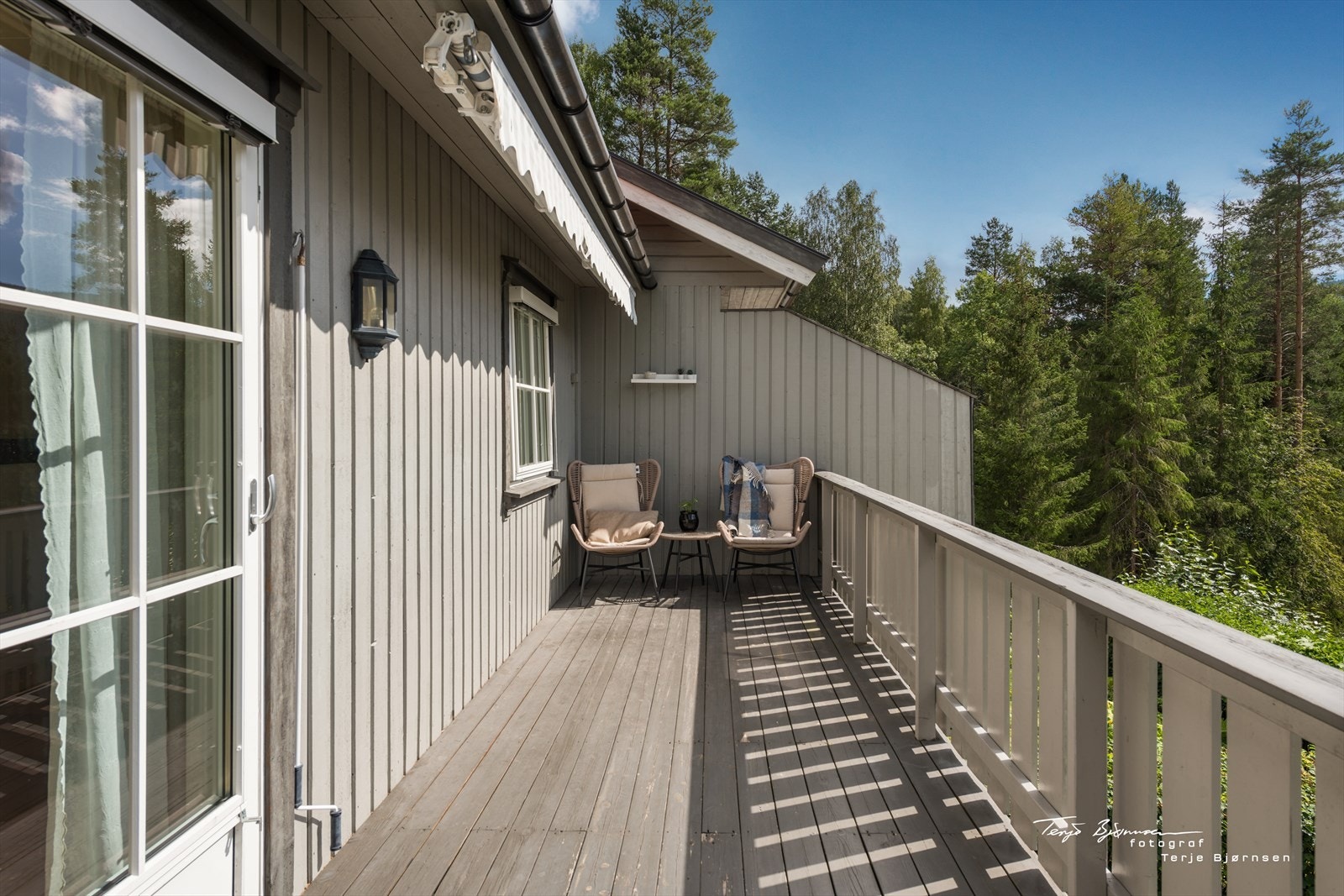 God plass til større sittegruppe og evt. grill. Galleribilde