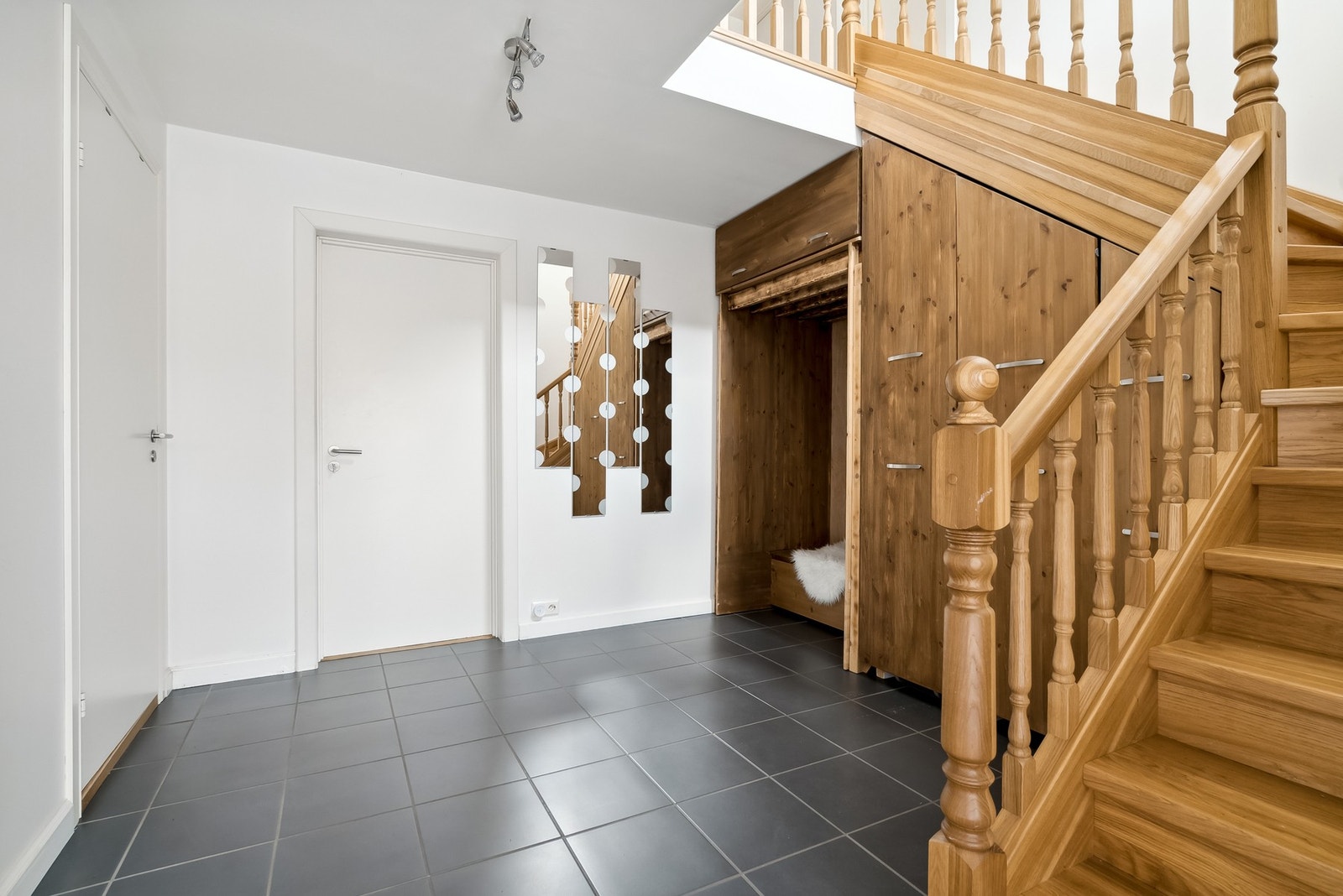 Flislagt gulv med varmekabler Galleribilde