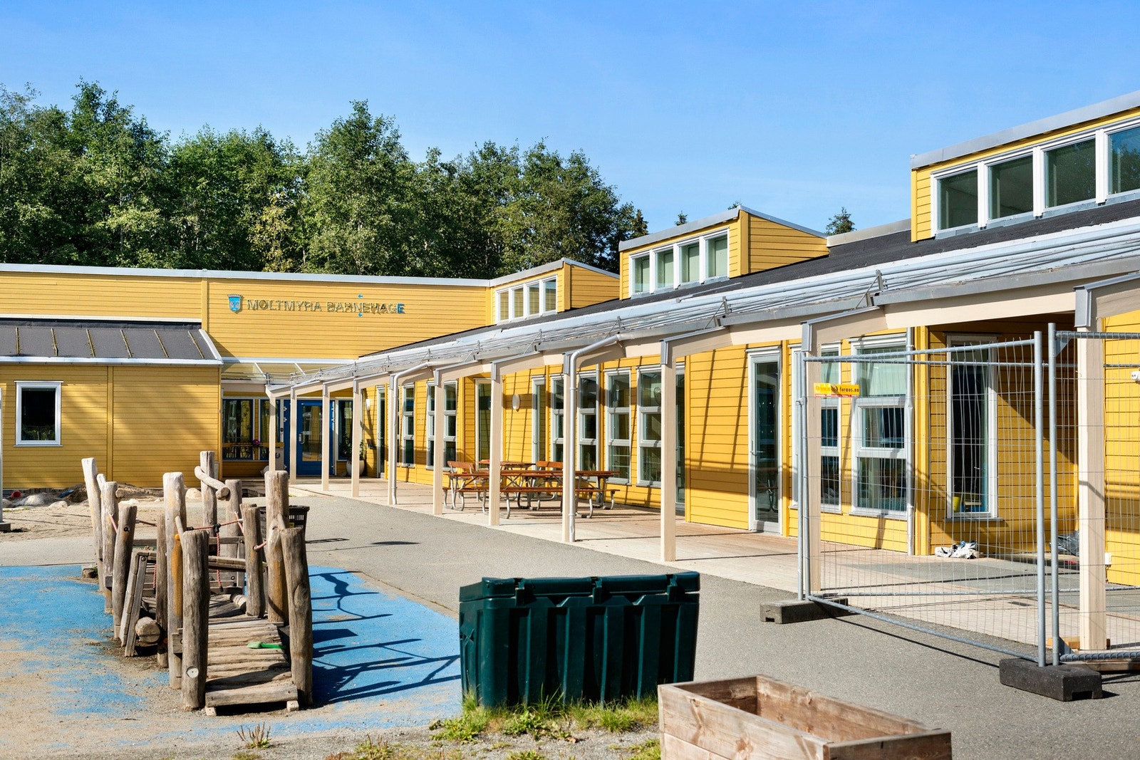 Her har du gangavstand til både barnehage og skoless Galleribilde
