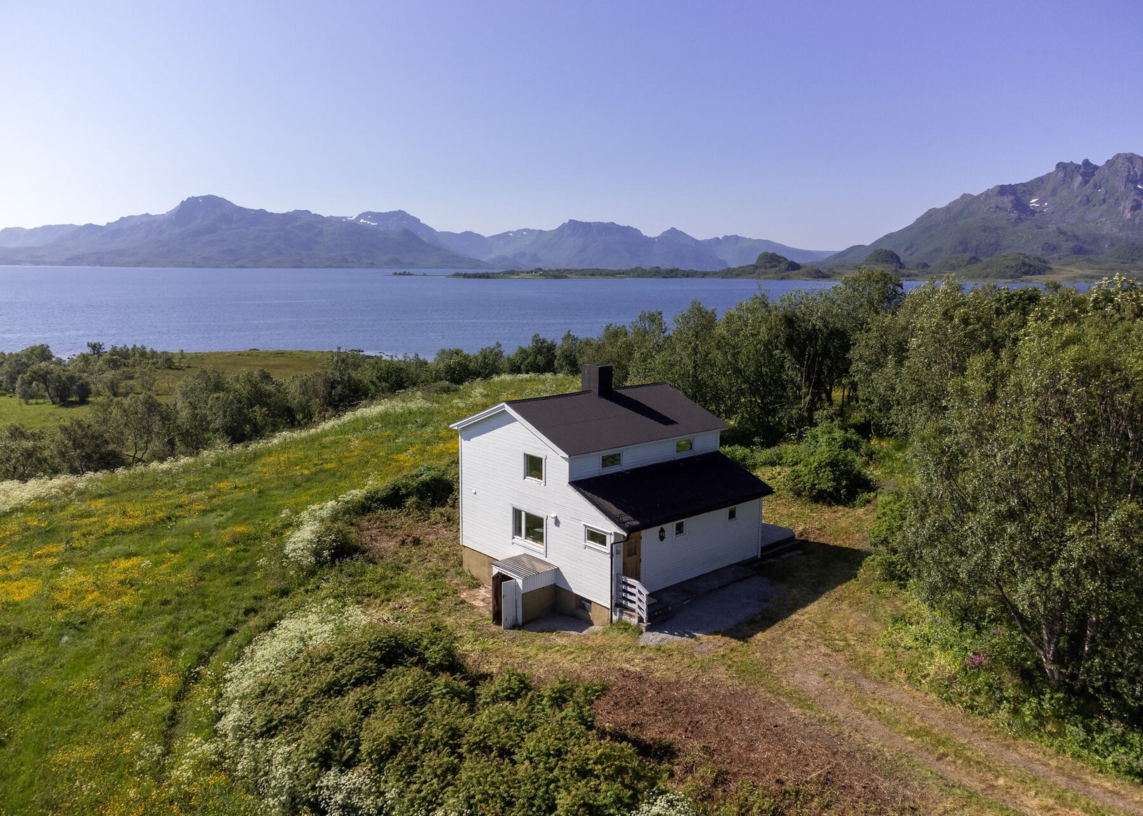 Selnesveien 41 selges nå med tilleggstomt gnr. 39, bnr. 22 - Total tomtestørrelse på 71 562 kvm Galleribilde