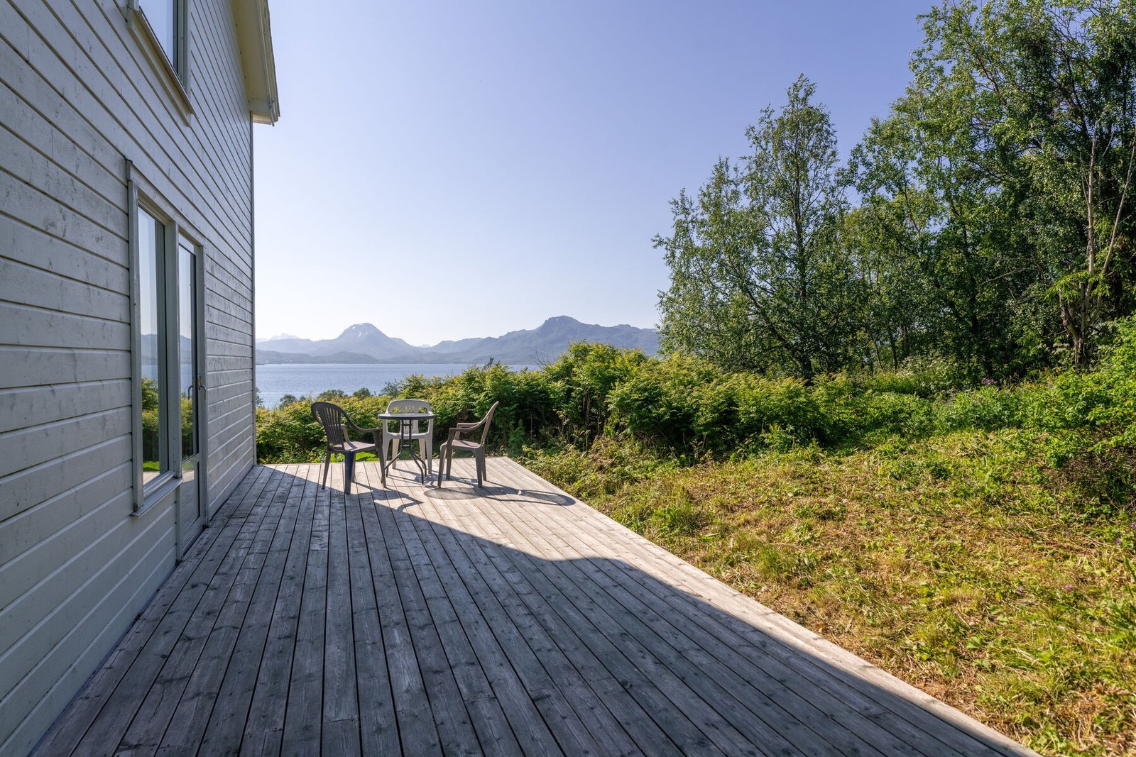 Fra boligens uteområde Galleribilde