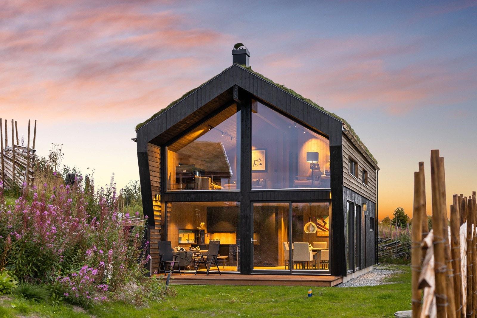 Velkommen til Jødnvegen 16B - En lekker nyoppført hytte (2022) med attraktiv beliggenhet på Beitostølen. Galleribilde