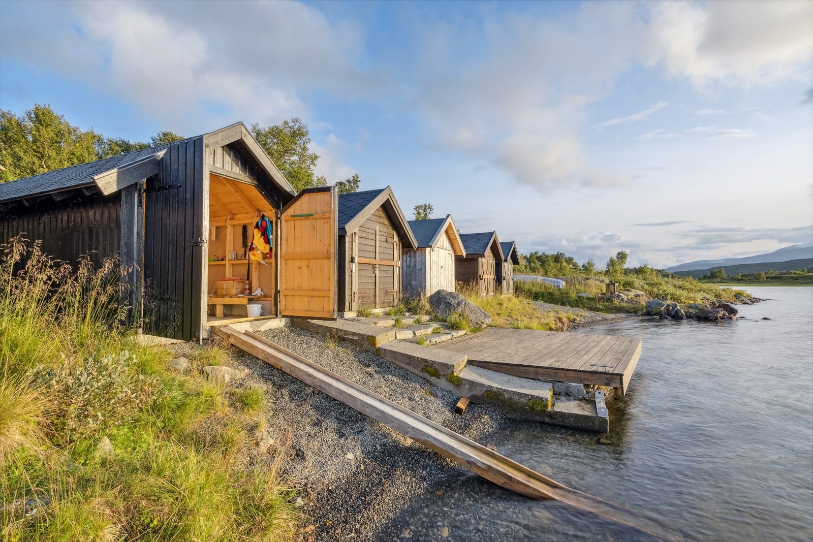 Velkommen til hyggelig visning! Dersom visningstidspunktet ikke passer, ta kontakt på 412 11 927 for å avtale privatvisning. Galleribilde