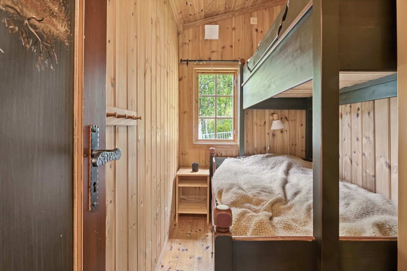 Det minste soverommet rommer 4,5m², og gir rom for flere soveplasser. Galleribilde