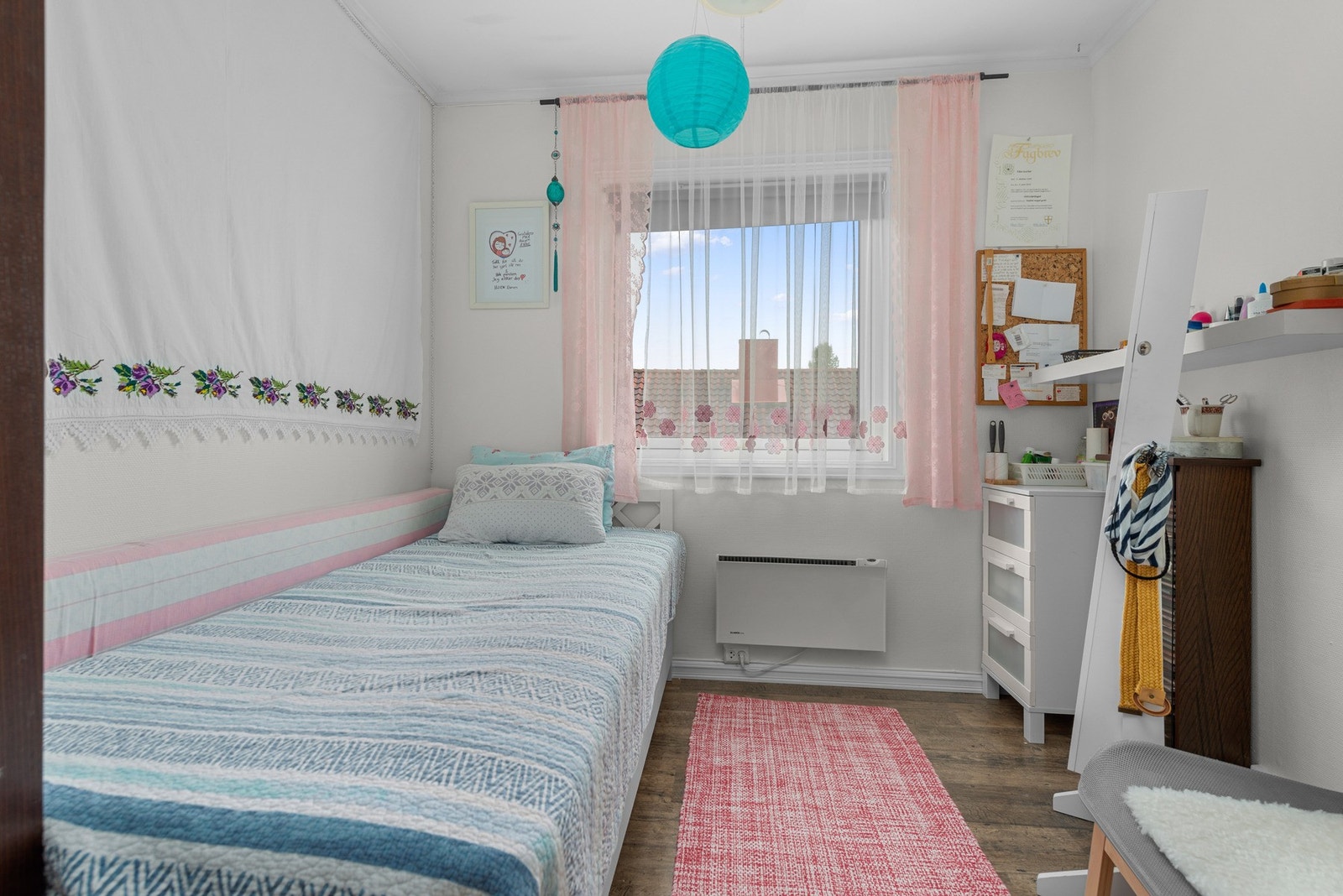 Soverom 2 i 2 etasje er ca 7,5m2. Galleribilde