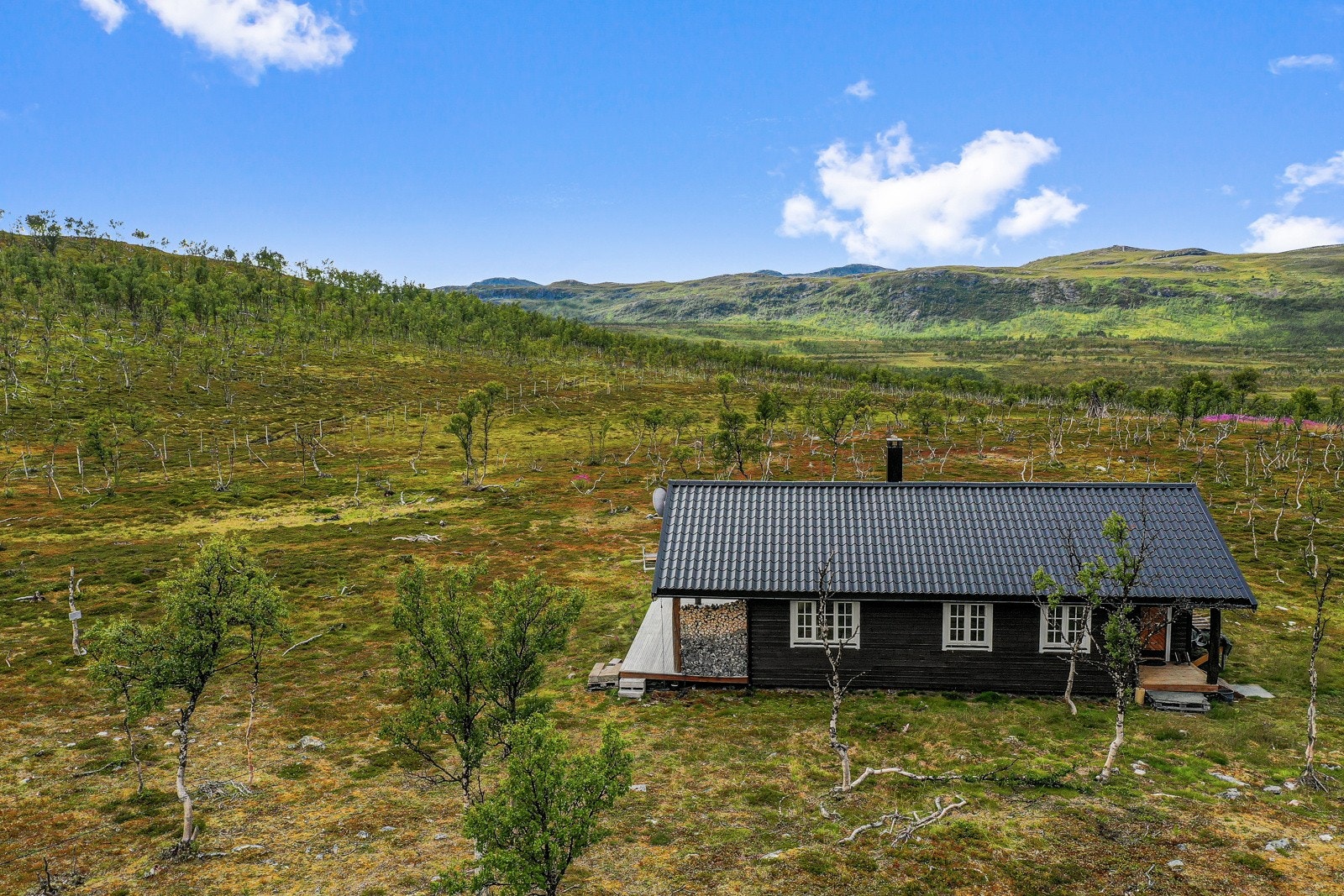 Slalåmbakke er rundt 3 km unna med bil Galleribilde