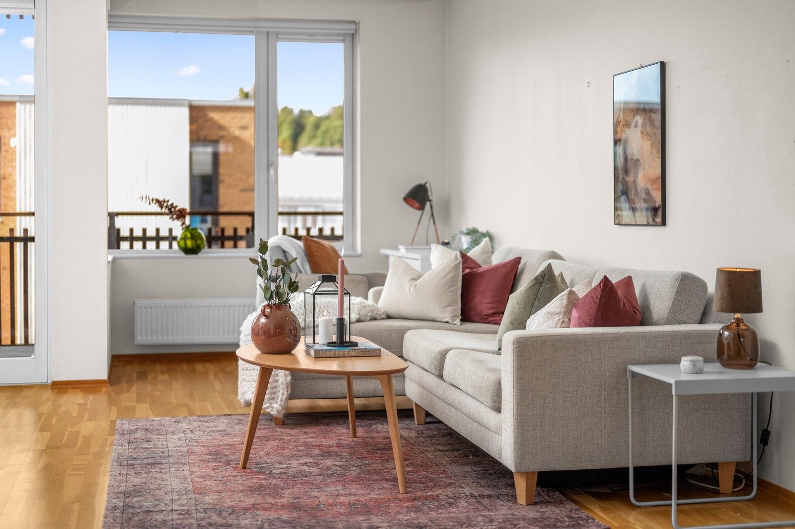 Velkommen til Kyavegen 17, praktisk 2-roms leilighet på 58 kvm. Galleribilde