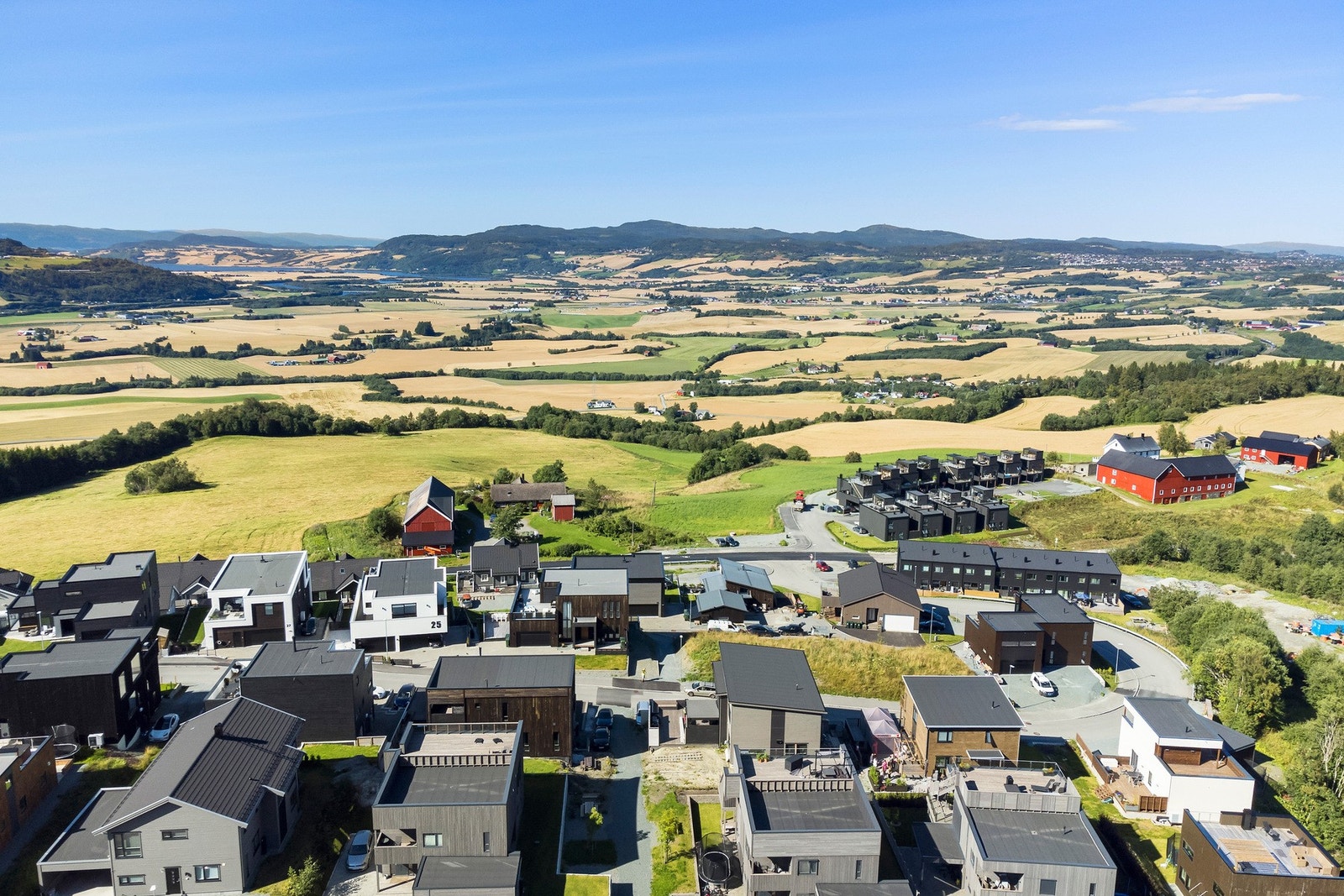 Nydelige sol- og utsiktsforhold! Galleribilde