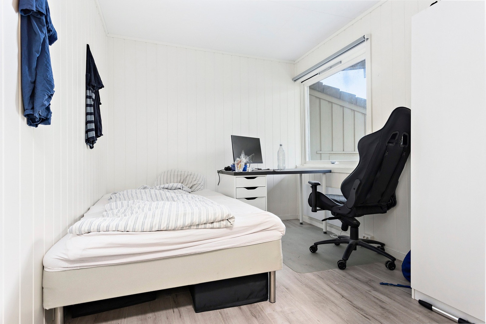 Soverom i 1. etasje på 8 kvm. Galleribilde