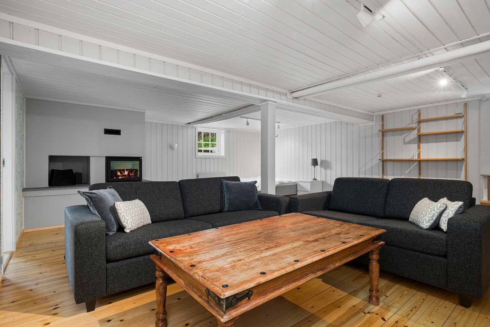 Kjellerstue på hele 39m². Galleribilde