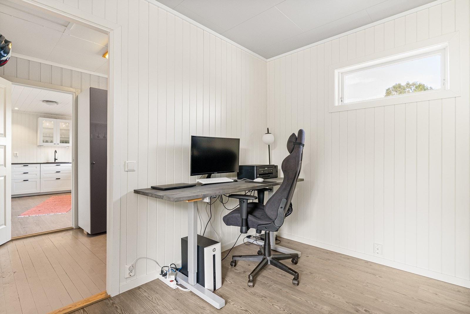 Tidligere bod er innredet og brukt som kontor. Galleribilde