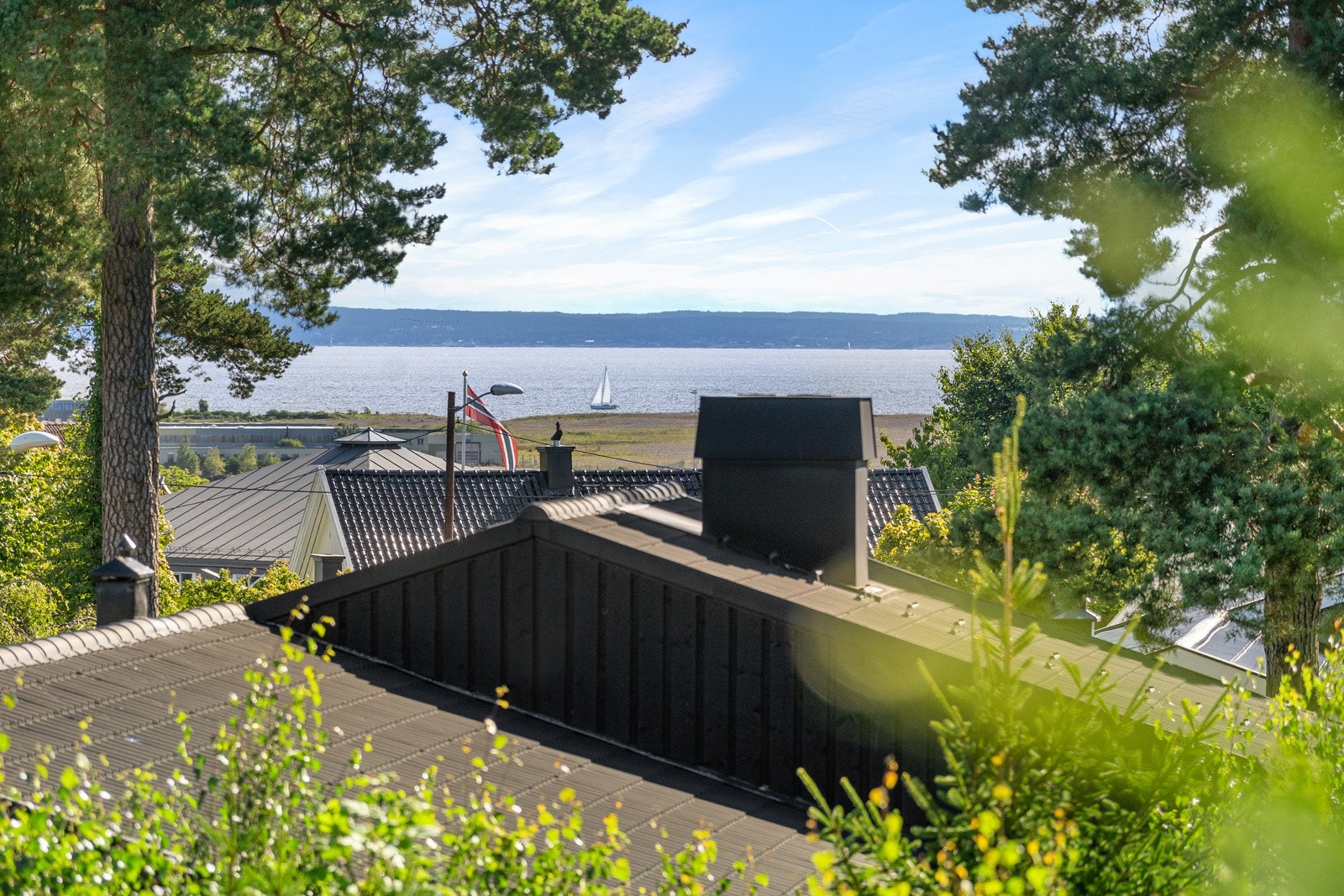 Utsikt over Oslofjorden fra stuen Galleribilde