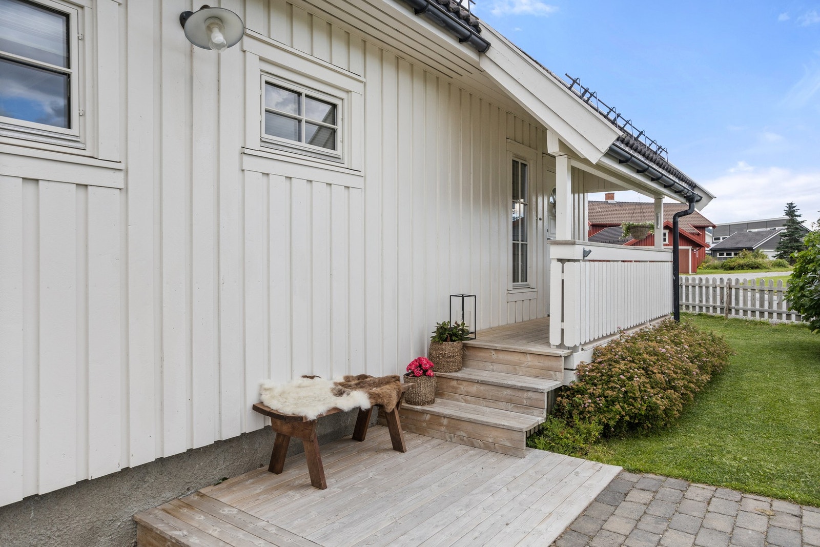 Pent oppbygd inngangsparti Galleribilde