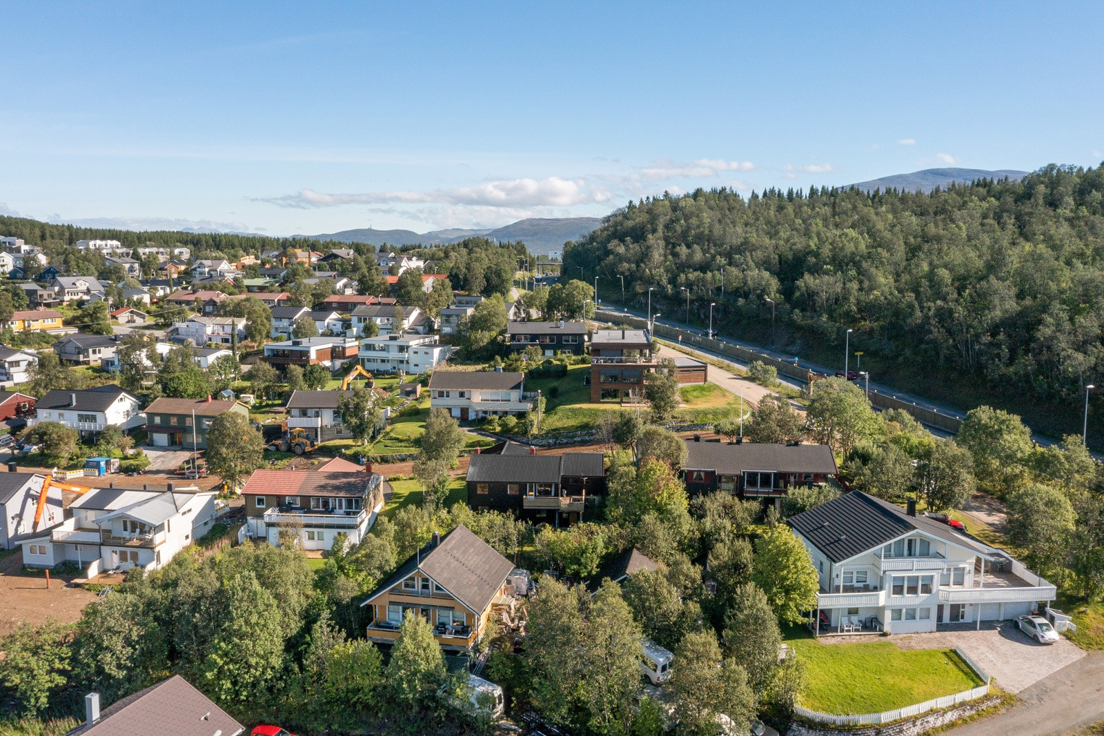 Kort vei til lysløypa som tar deg over store deler av ølya - hele året!