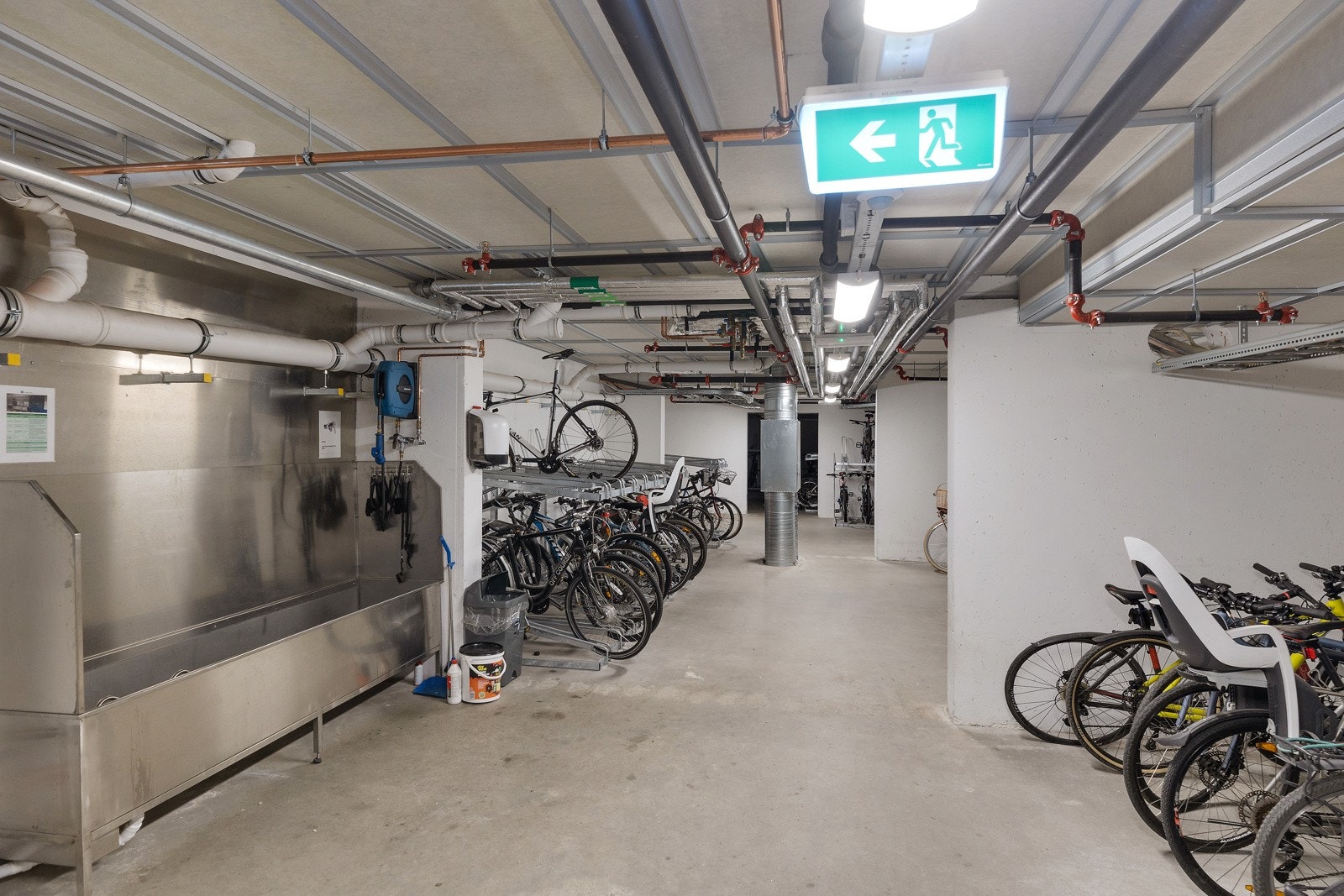 Sameiet har i tillegg en innendørs sykkelparkering. Galleribilde