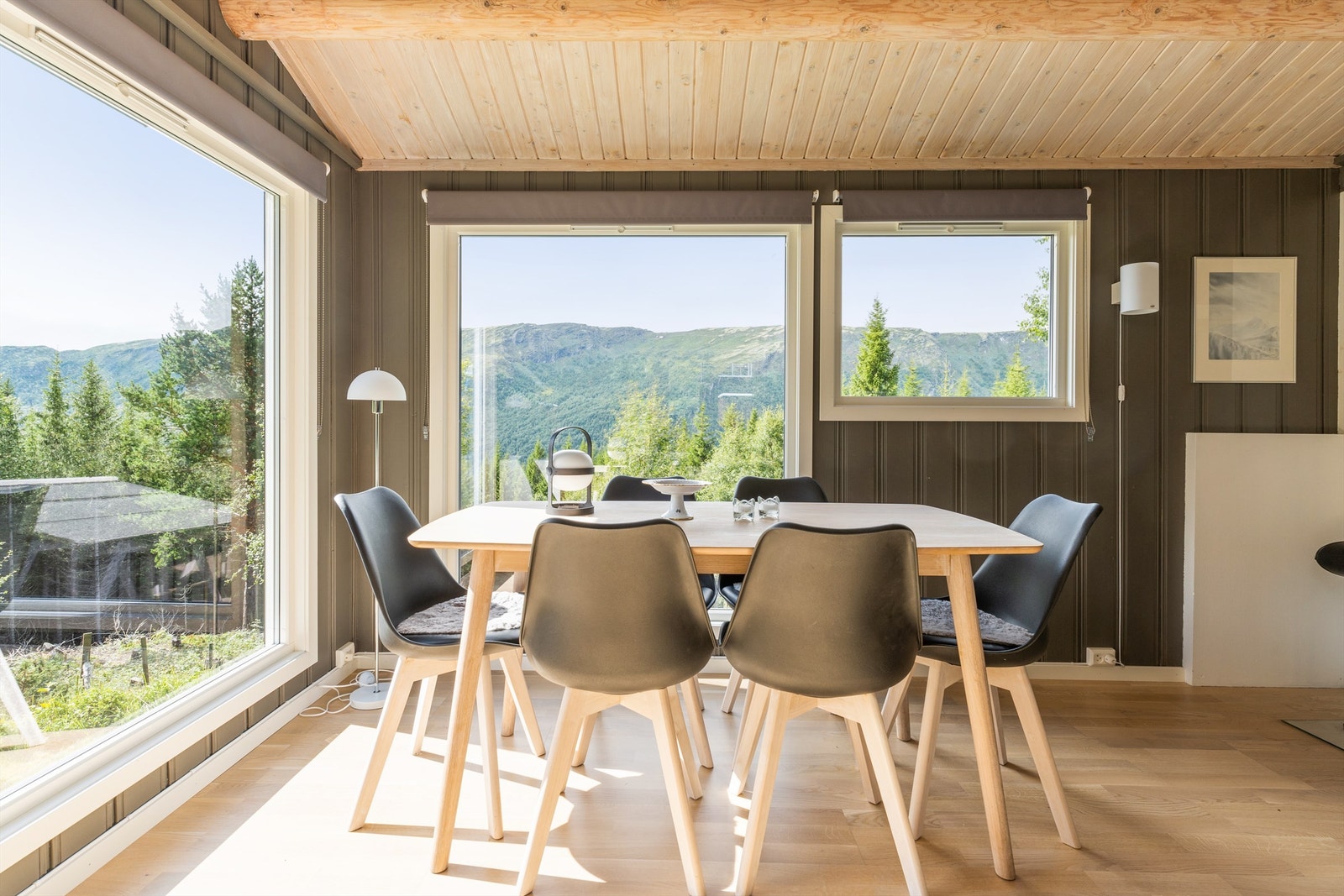 Spiseplass med perfekt plassering Galleribilde
