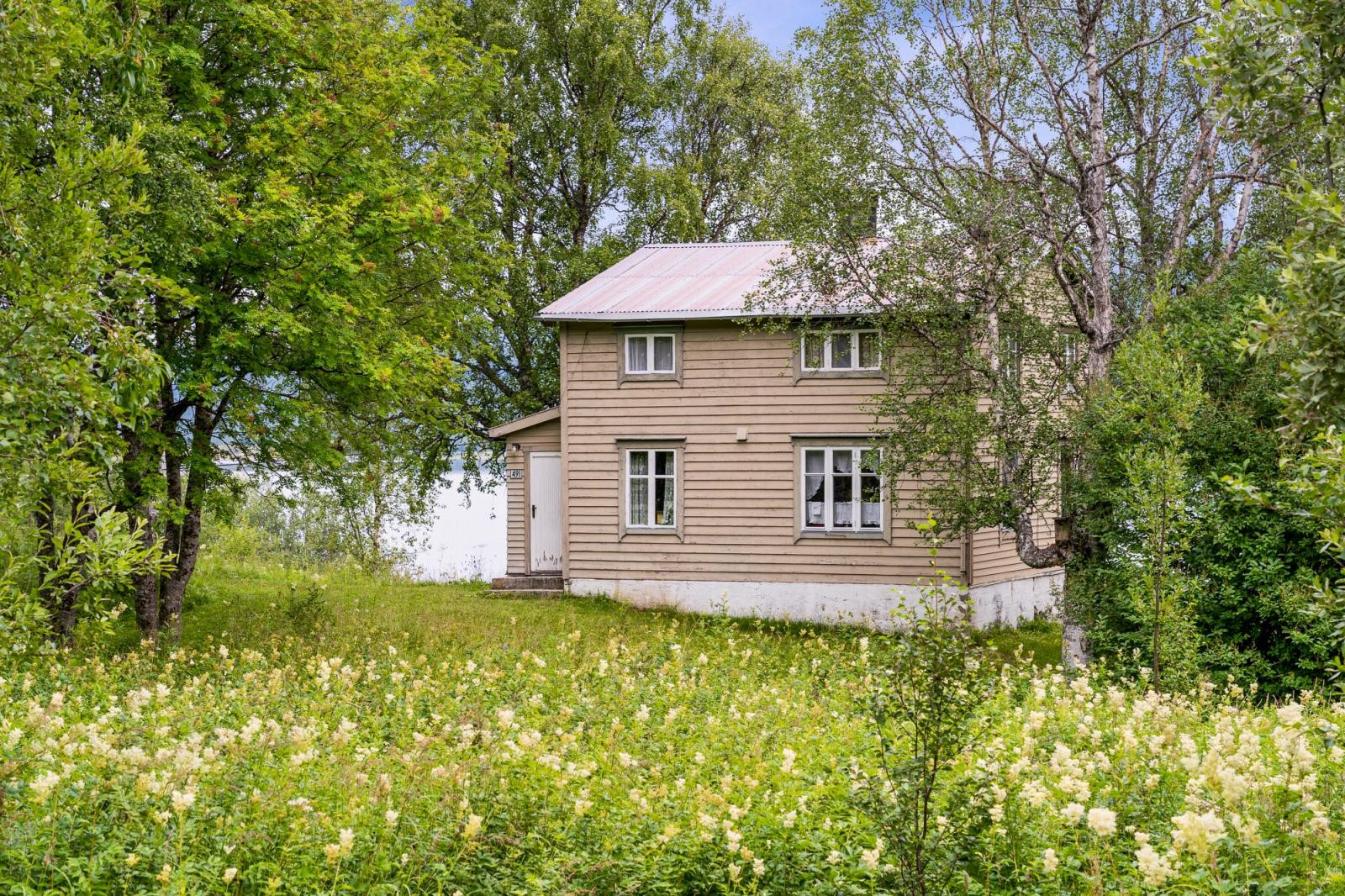 Eldre bolig med renoveringsbehov.