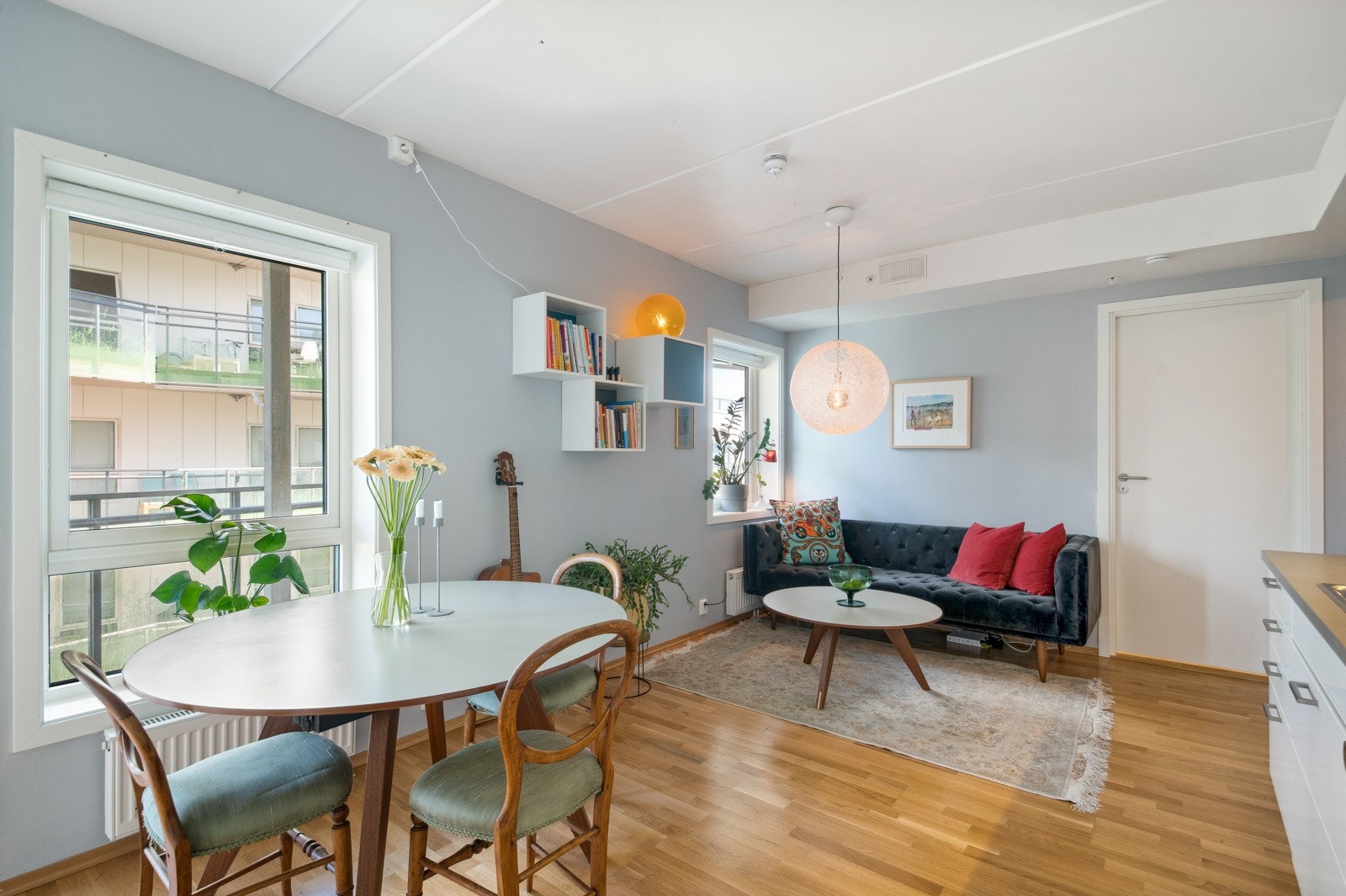 Rommet er lyst og luftig Galleribilde