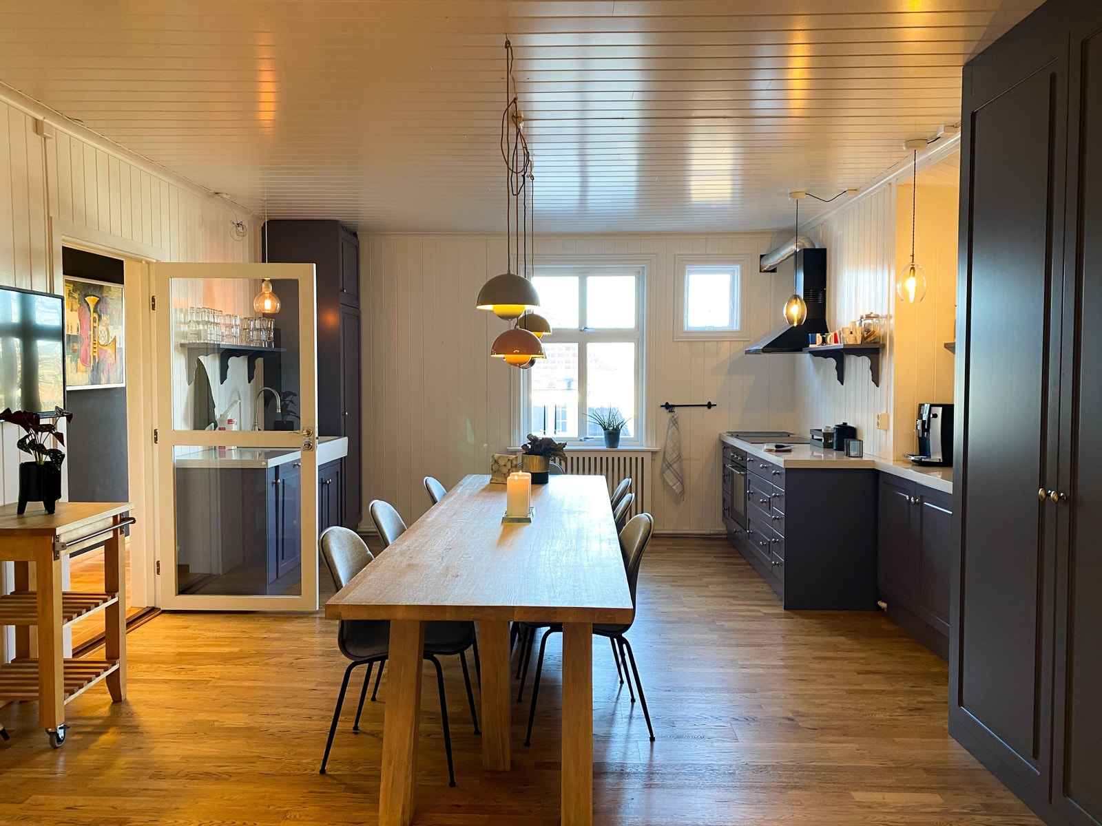 Felles kjøkken for huset Galleribilde