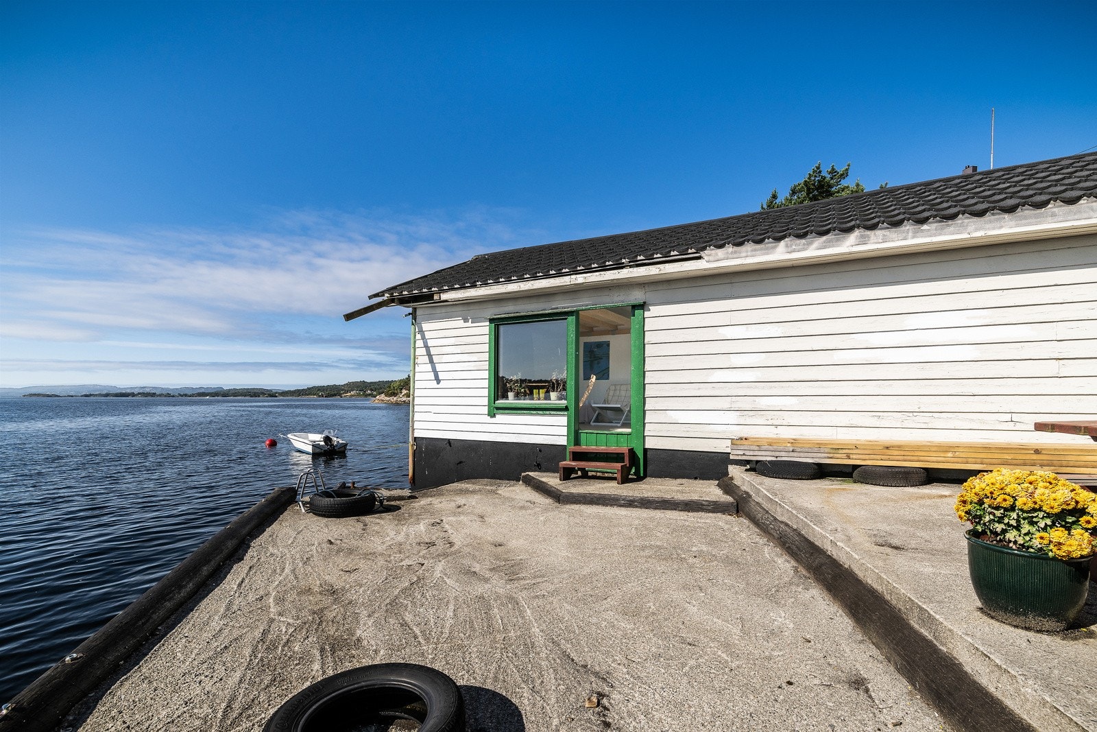 Se under "Standard" for hva som medfølger salget. Galleribilde