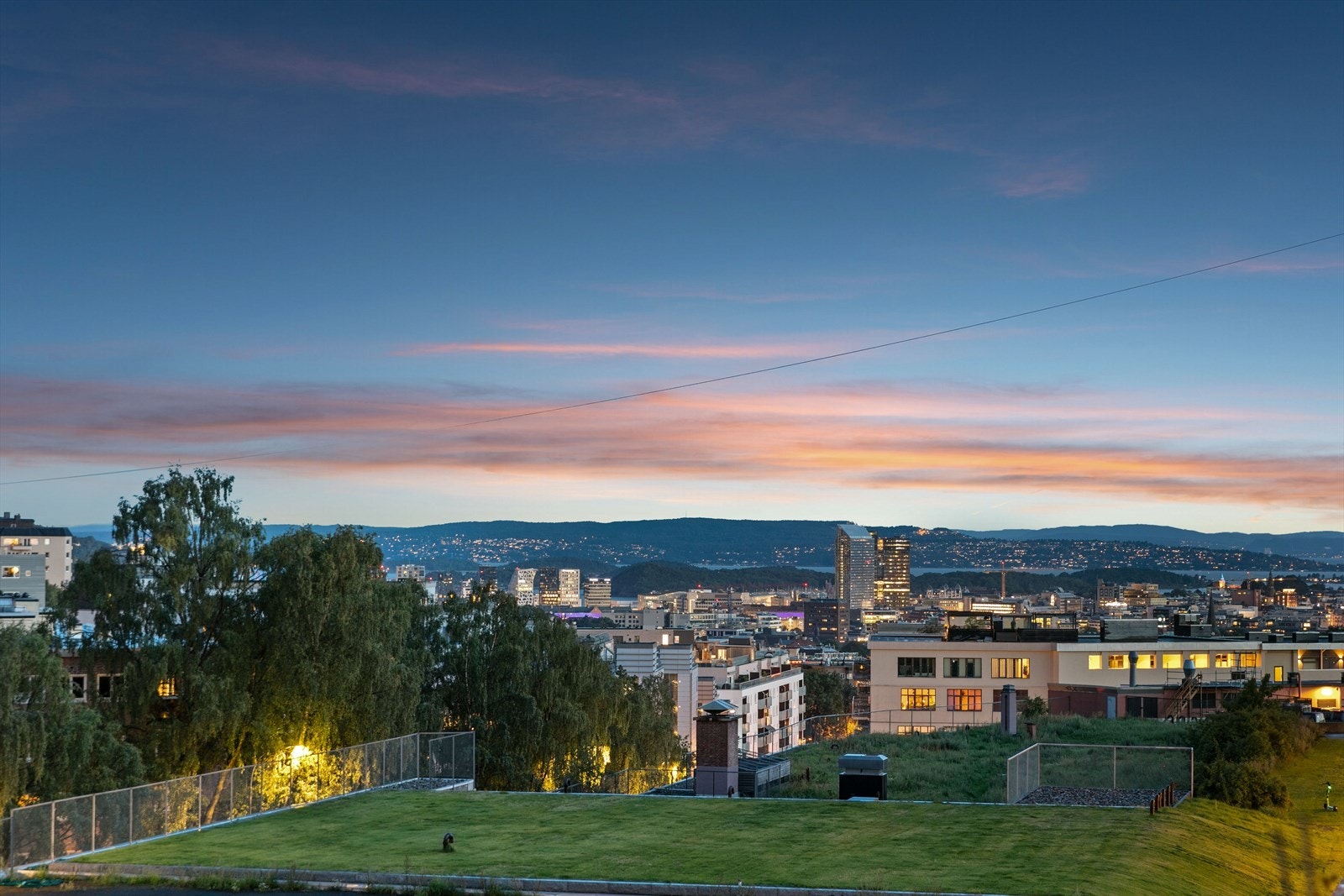 Attraktiv leilighet på populære Schouterrassen! Galleribilde