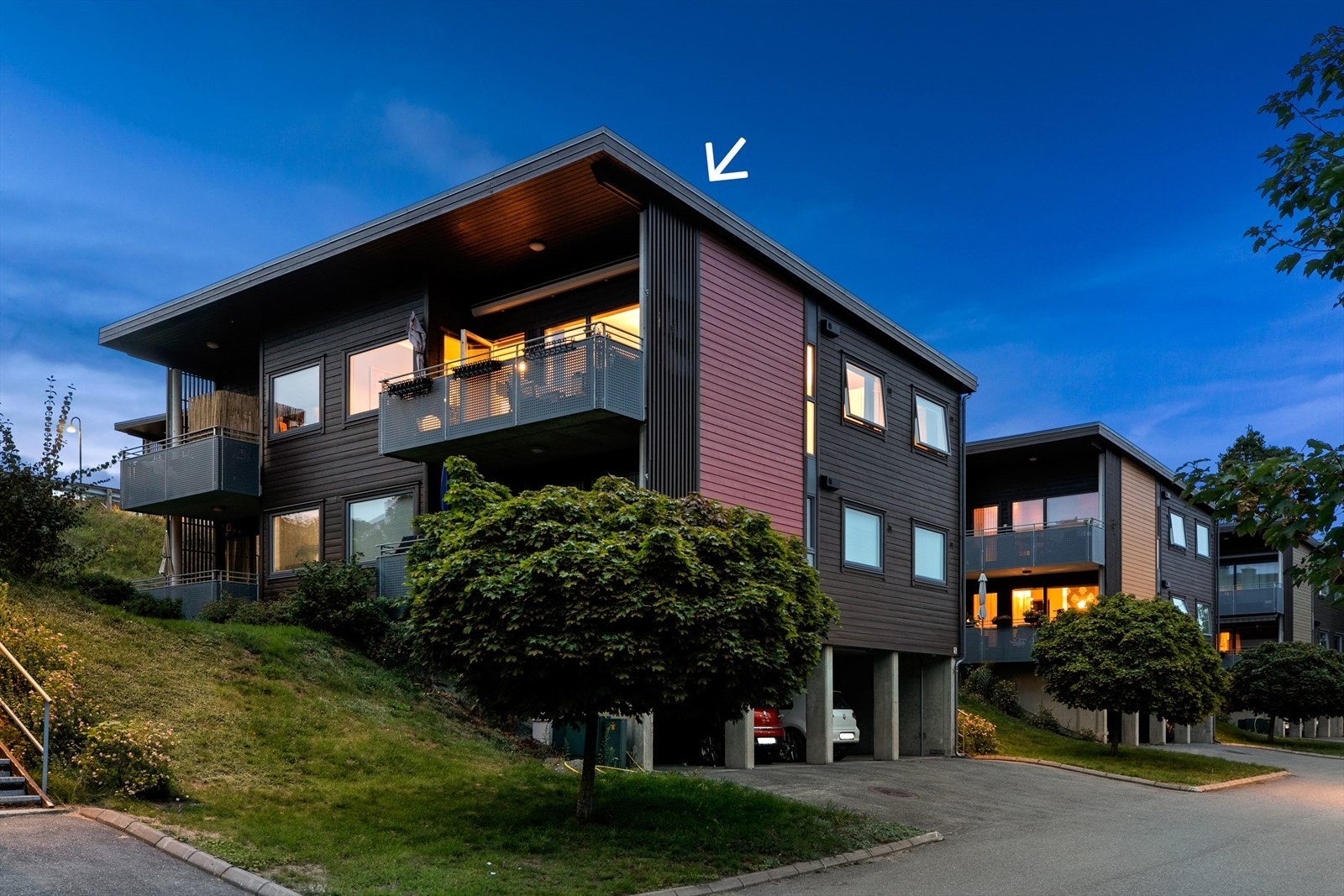 Eiendomsmegler 1 v/Tarjei Innleggen presenterer Halløkka 5C Galleribilde