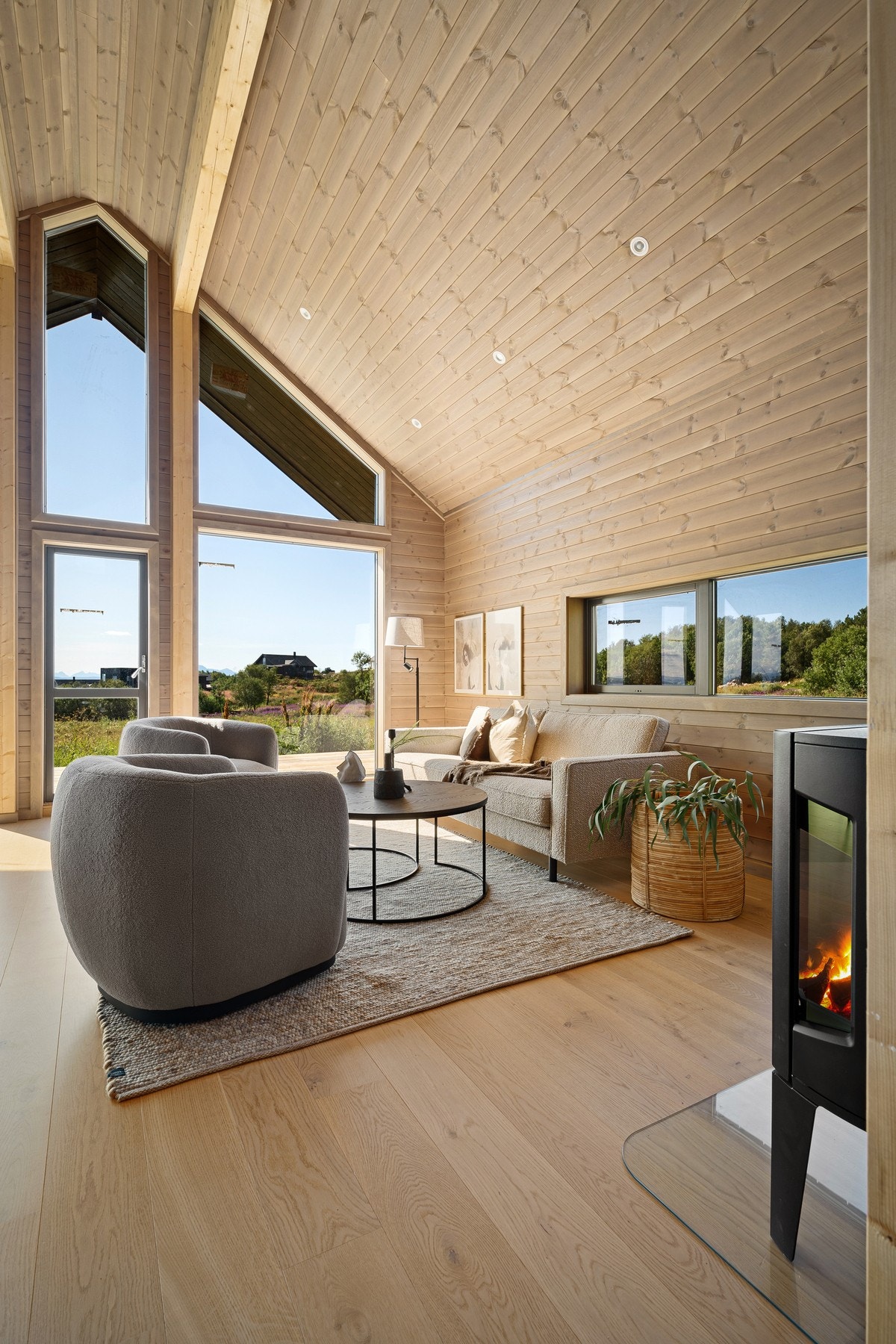 Stor lys stue Galleribilde