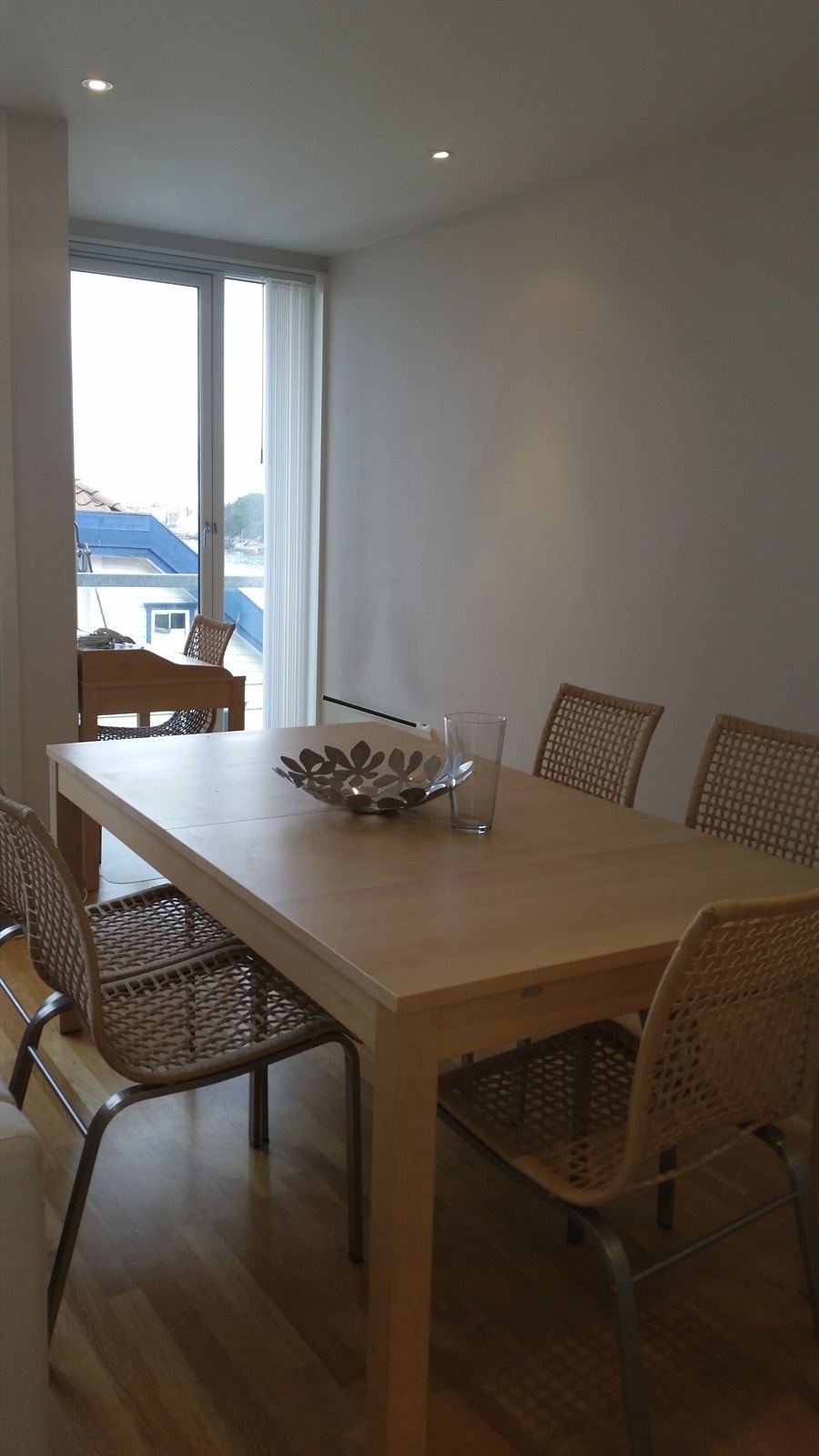 Spiseplass / Dining area Galleribilde