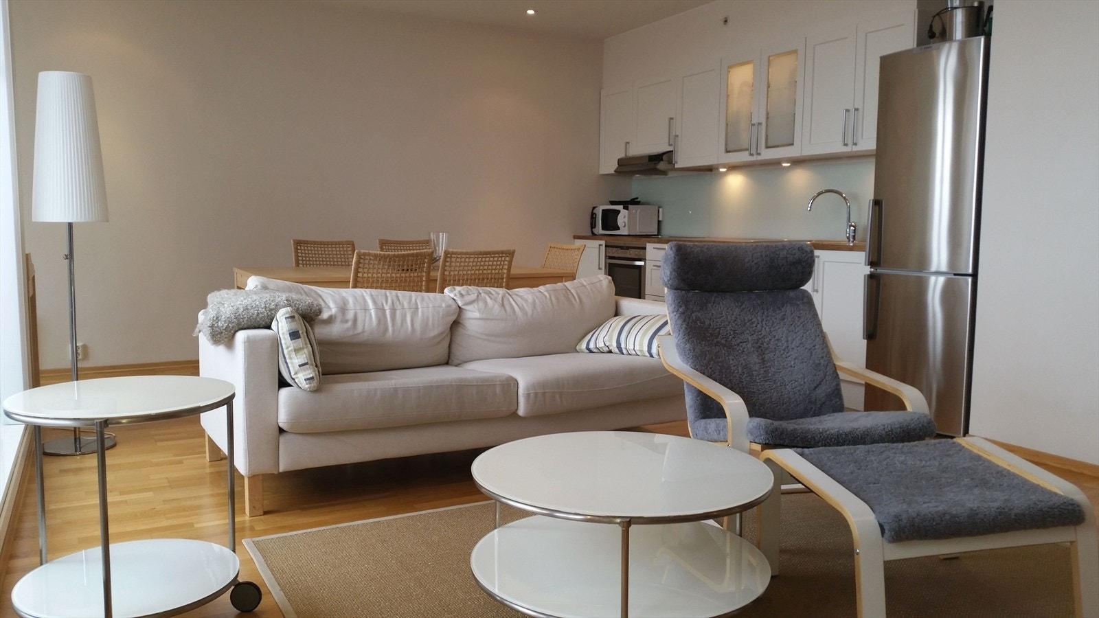 Velkommen til Nedre Holmegate 9D / Welcome to Nedre Holmegate 9D Galleribilde