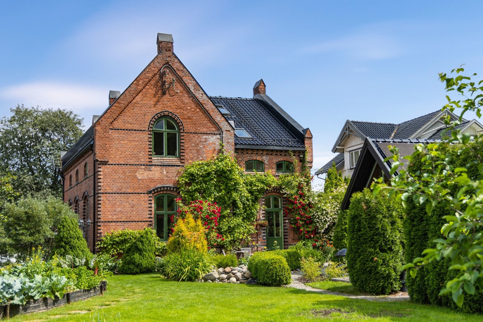 Richard Arntsen har gleden av å presentere Hellestvedtveien 51! Galleribilde