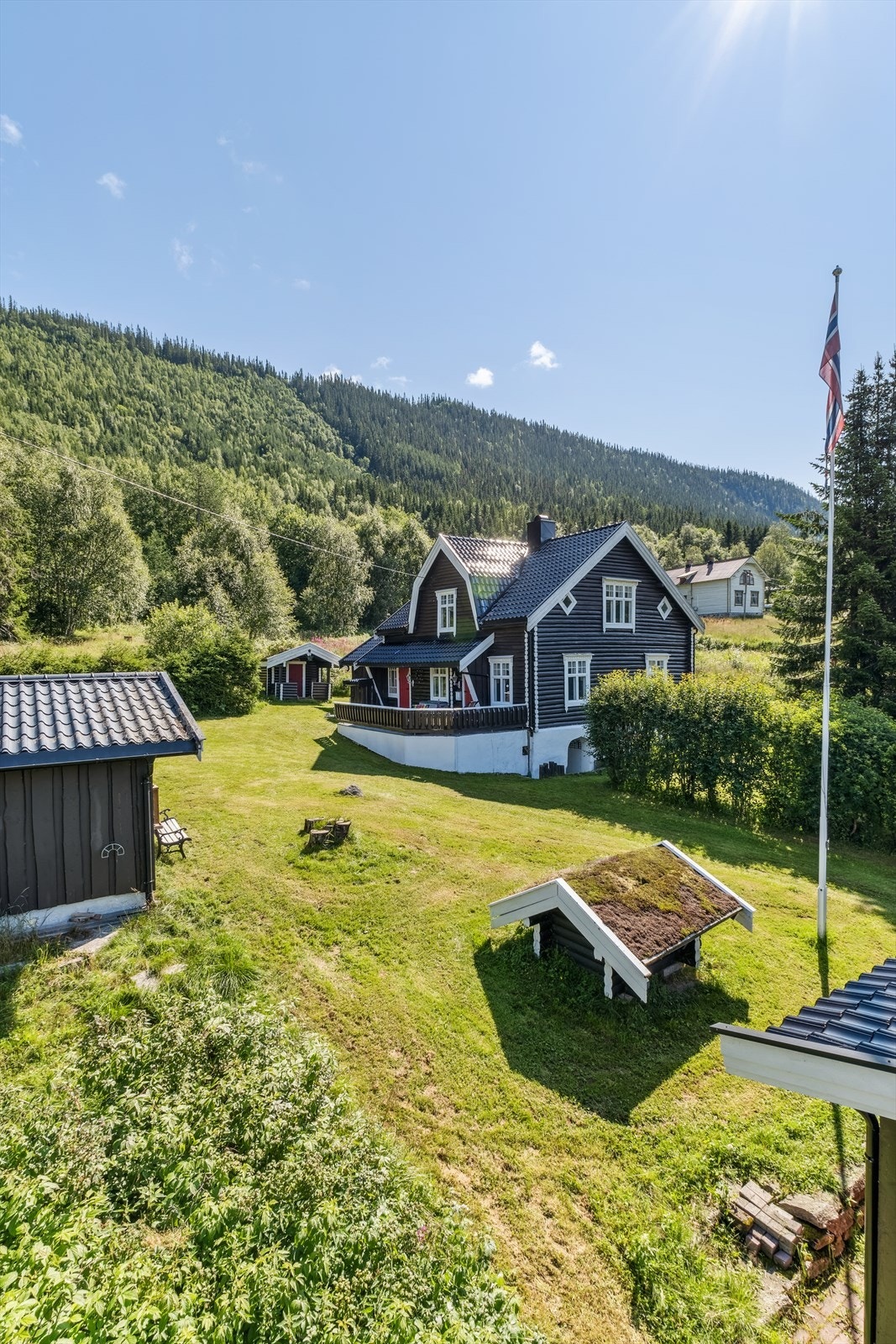 Tomten er romslig med mange muligheter. Galleribilde
