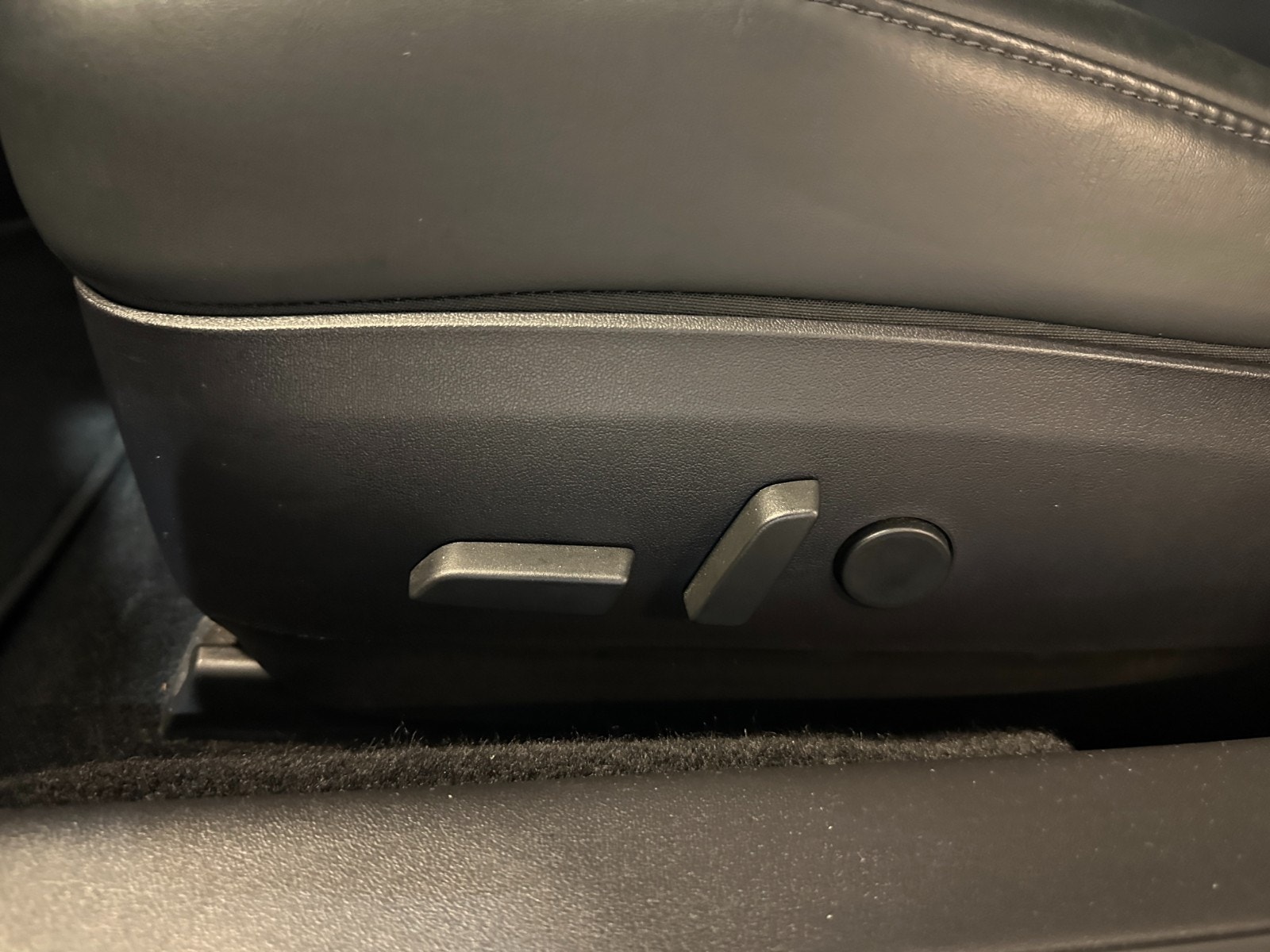 Tesla Model 3 34