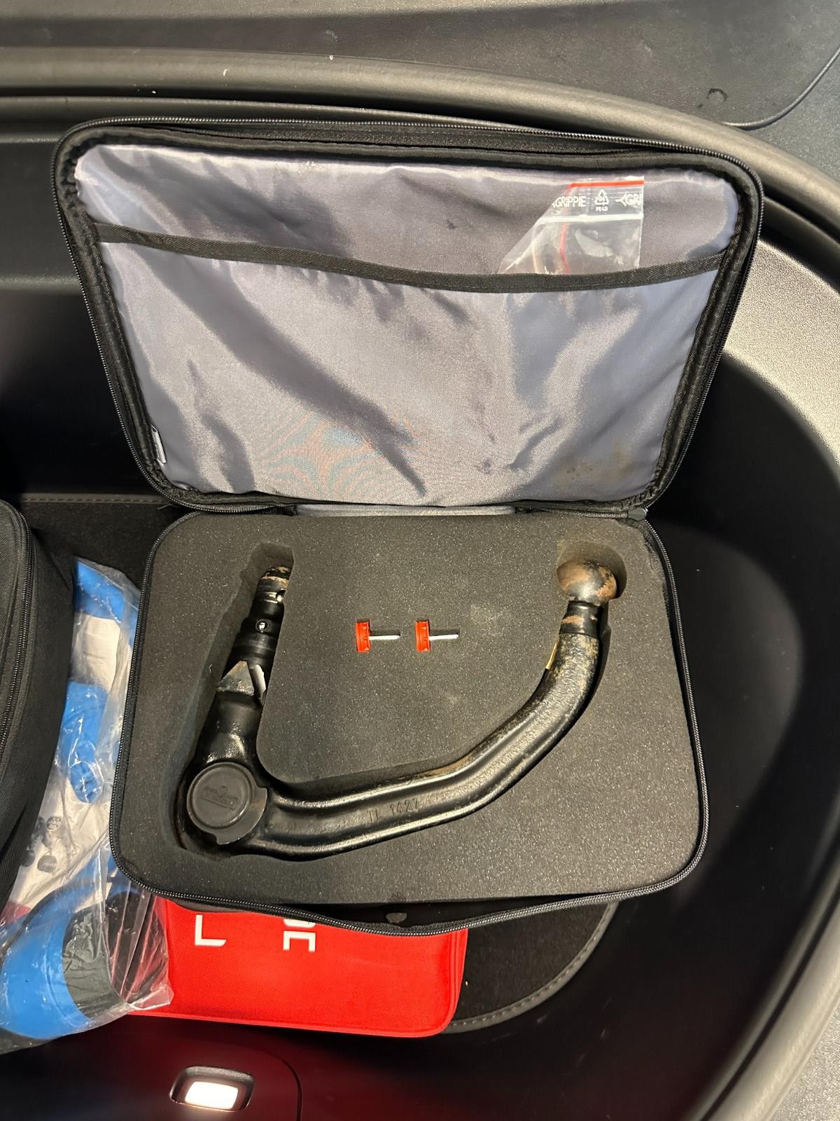 Tesla Model 3 36