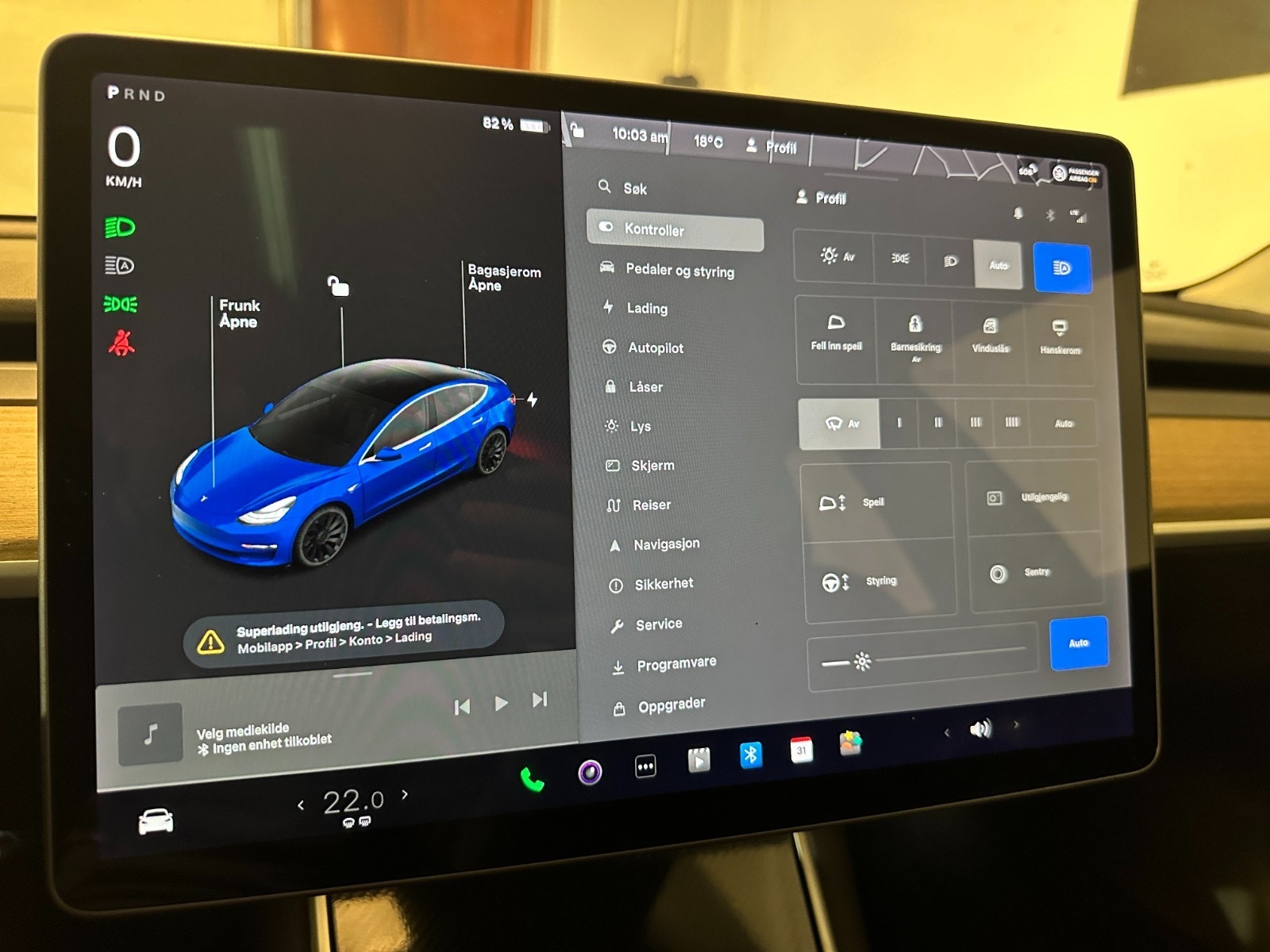 Tesla Model 3 10
