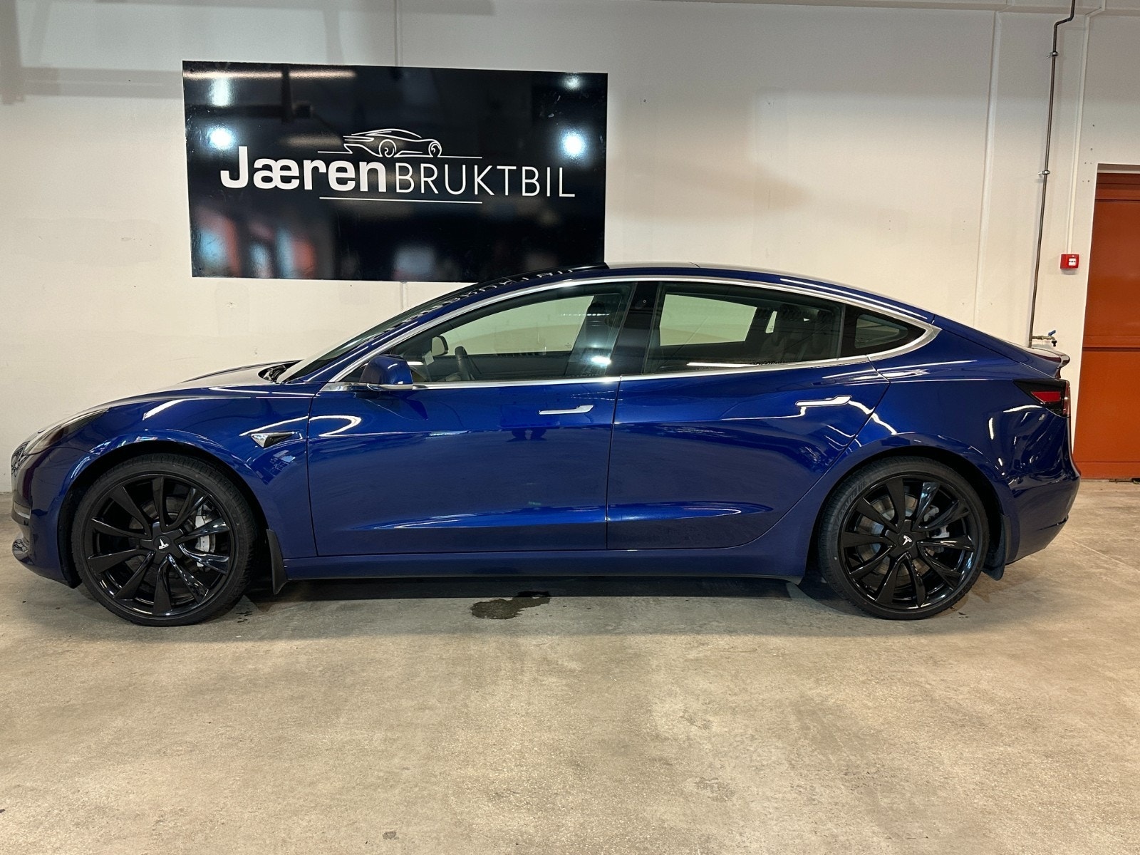 Tesla Model 3 3