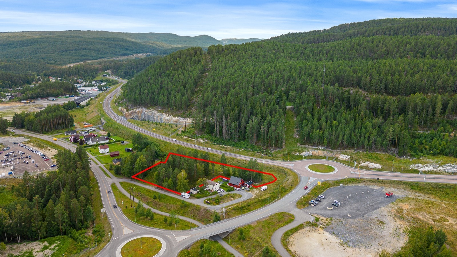 Med_tomtegrense Galleribilde