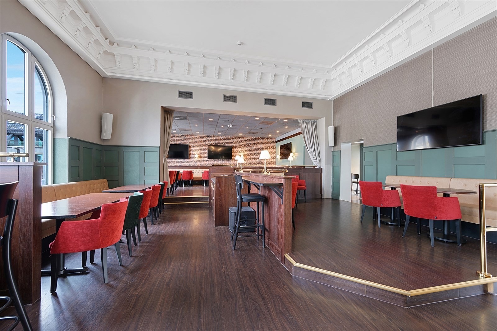 Restaurant 2. etg. Galleribilde