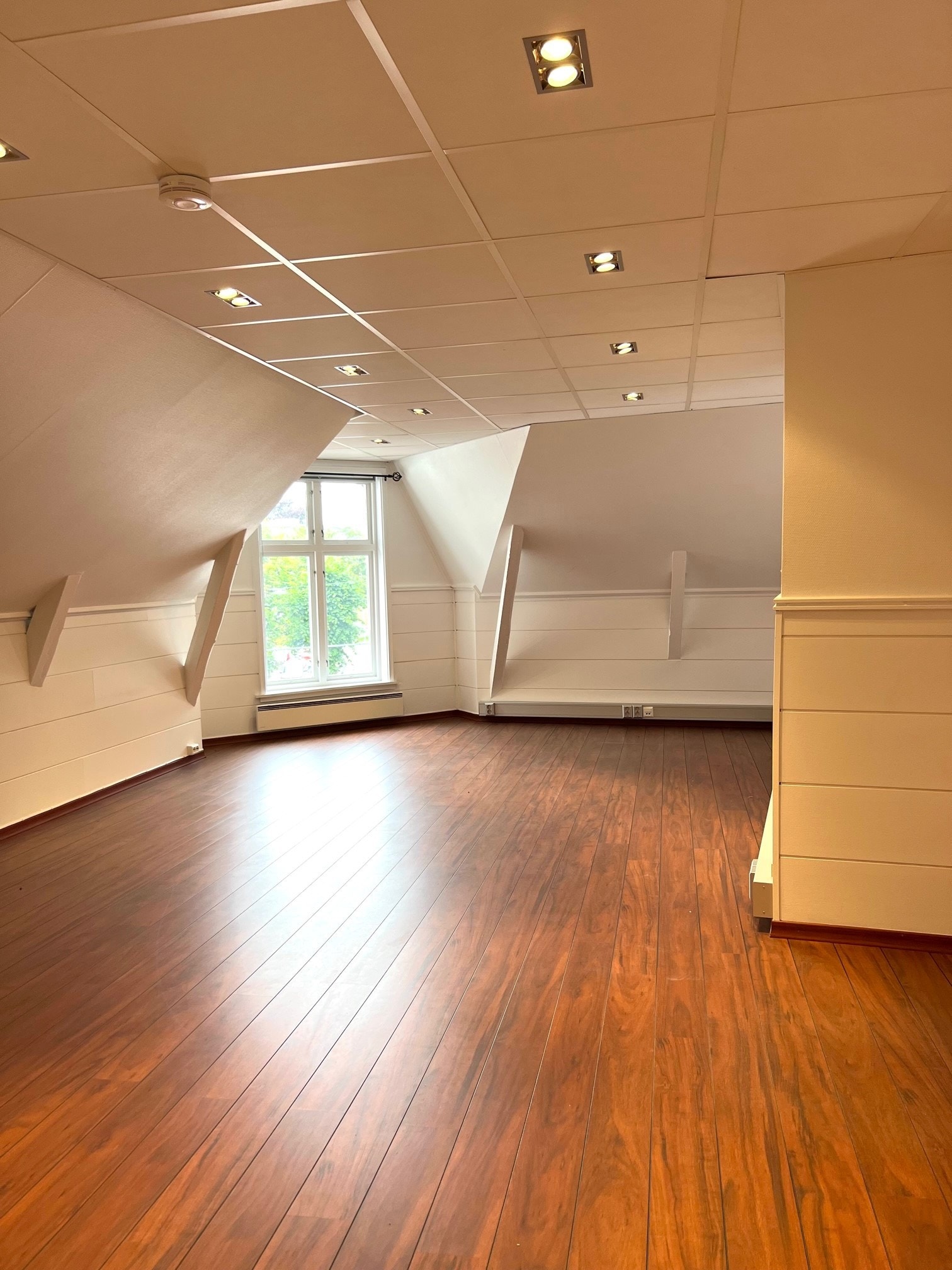 Sal 3 fra motsatt side Galleribilde