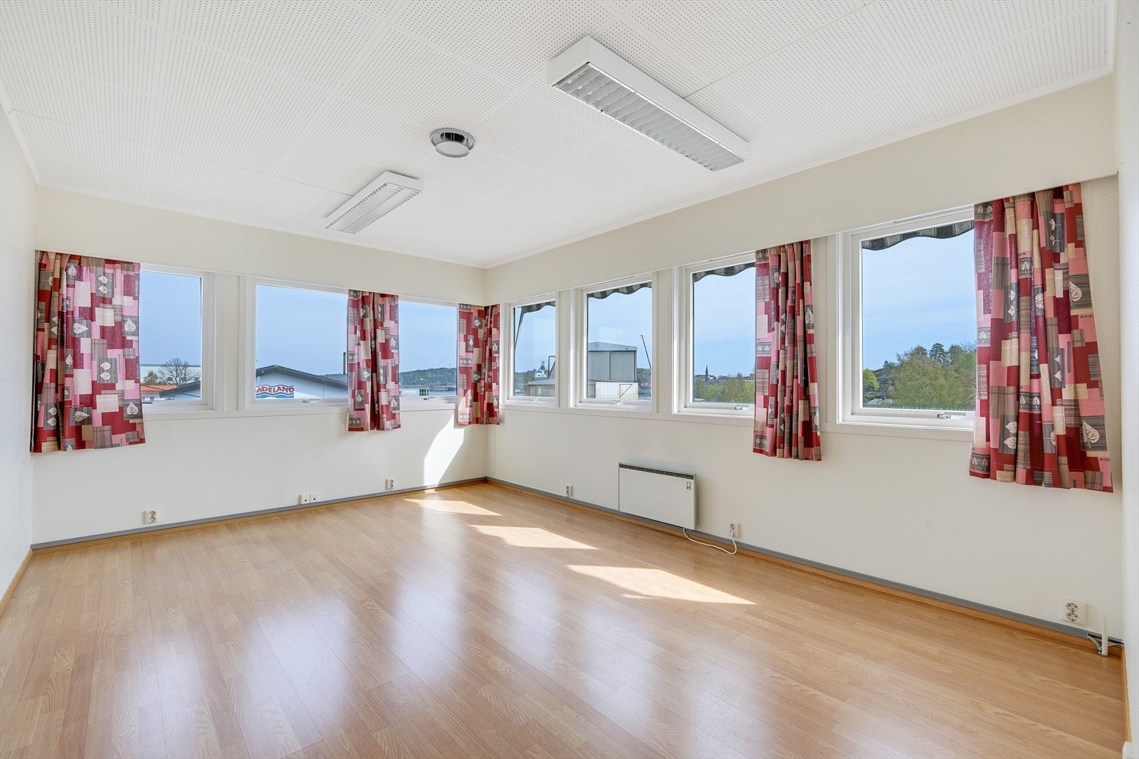 Kontorfløy Galleribilde