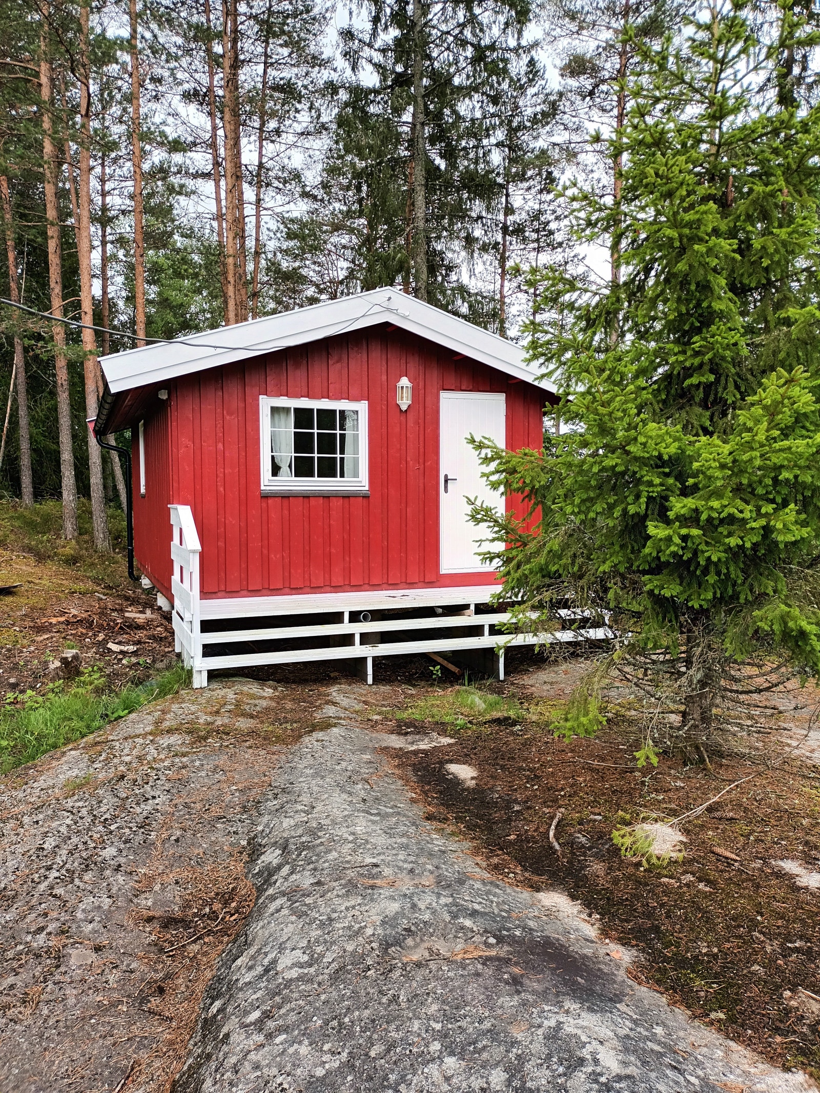 Annekset er utleid til en rolig person på langtidsleie. Galleribilde