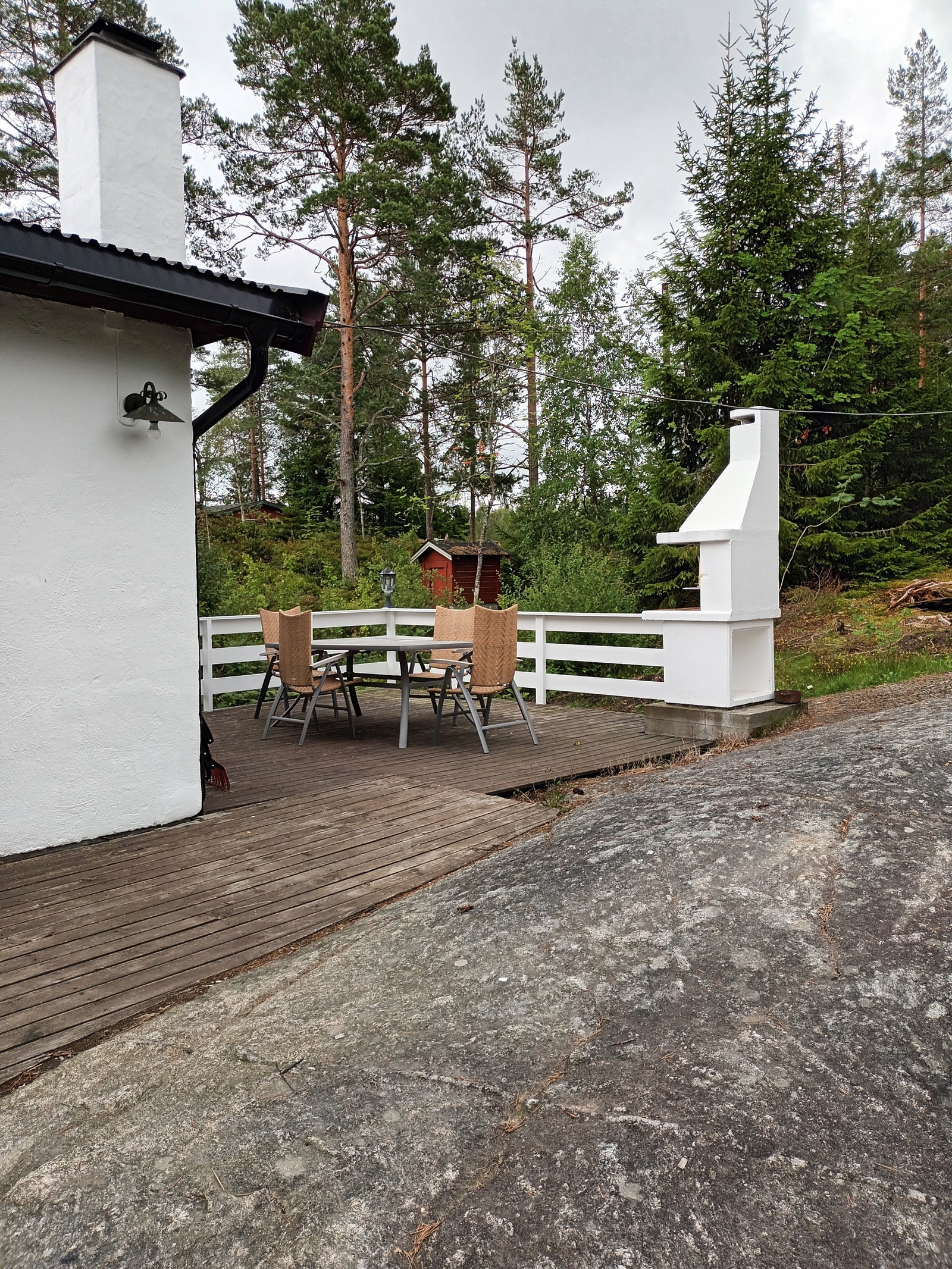 Hyggelig terrasse m/utepeis Galleribilde